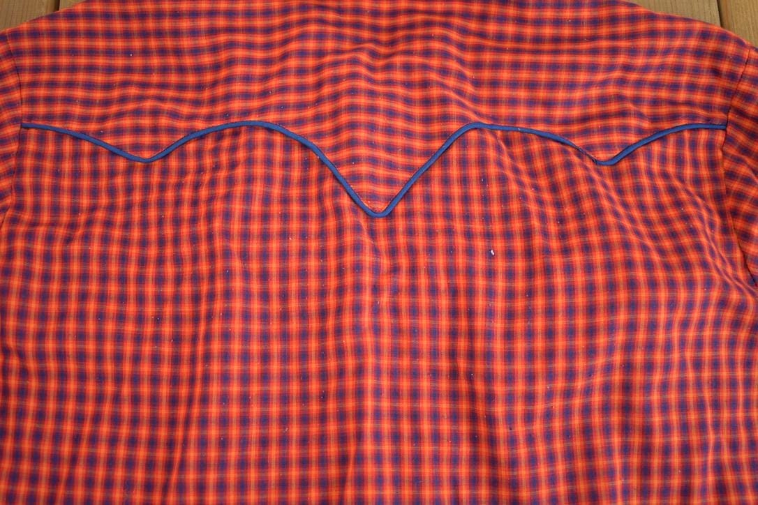 True Vintage 1980s JCPenny Western Apparel Western Cowboy Long Tail Button Up Shirt Men's XL - Image 5
