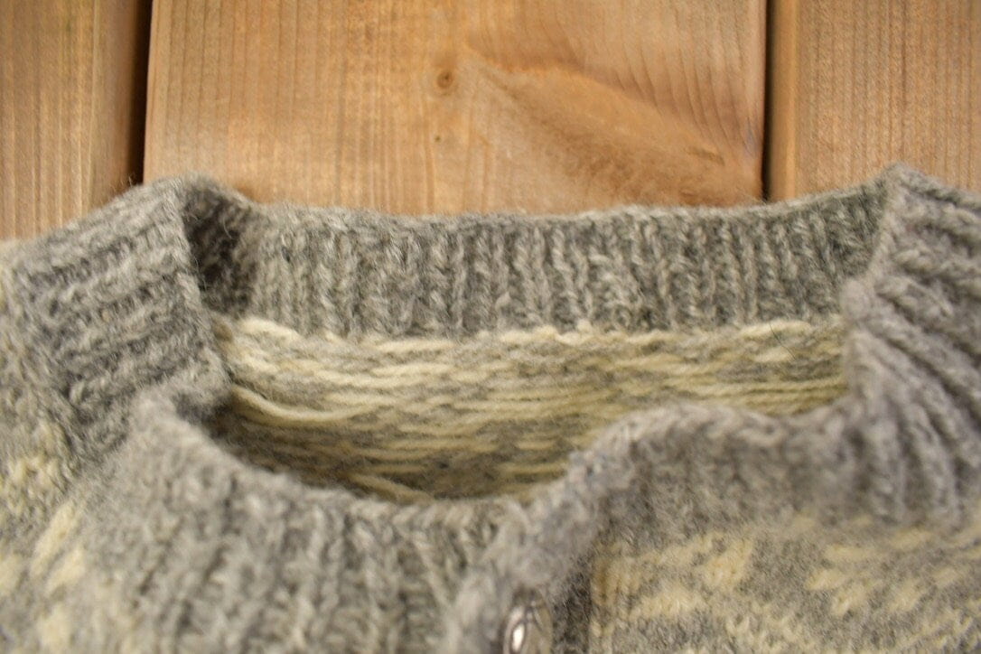 Vintage 1940s Cardigan Poppy Knit Geometric Wool Sweater - Image 3