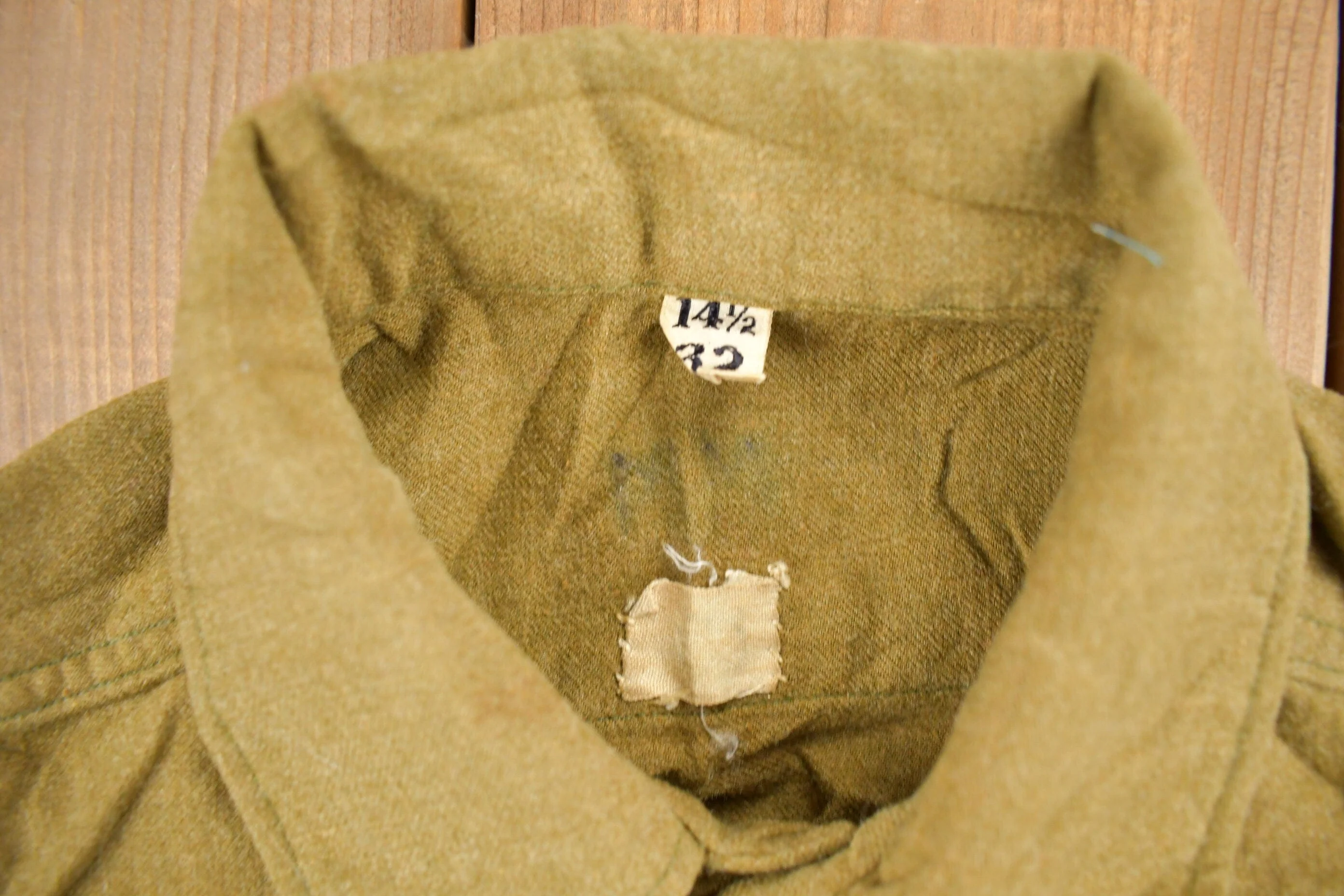 Vintage 1940s Military Button Up Shirt Men's Medium - Image 6