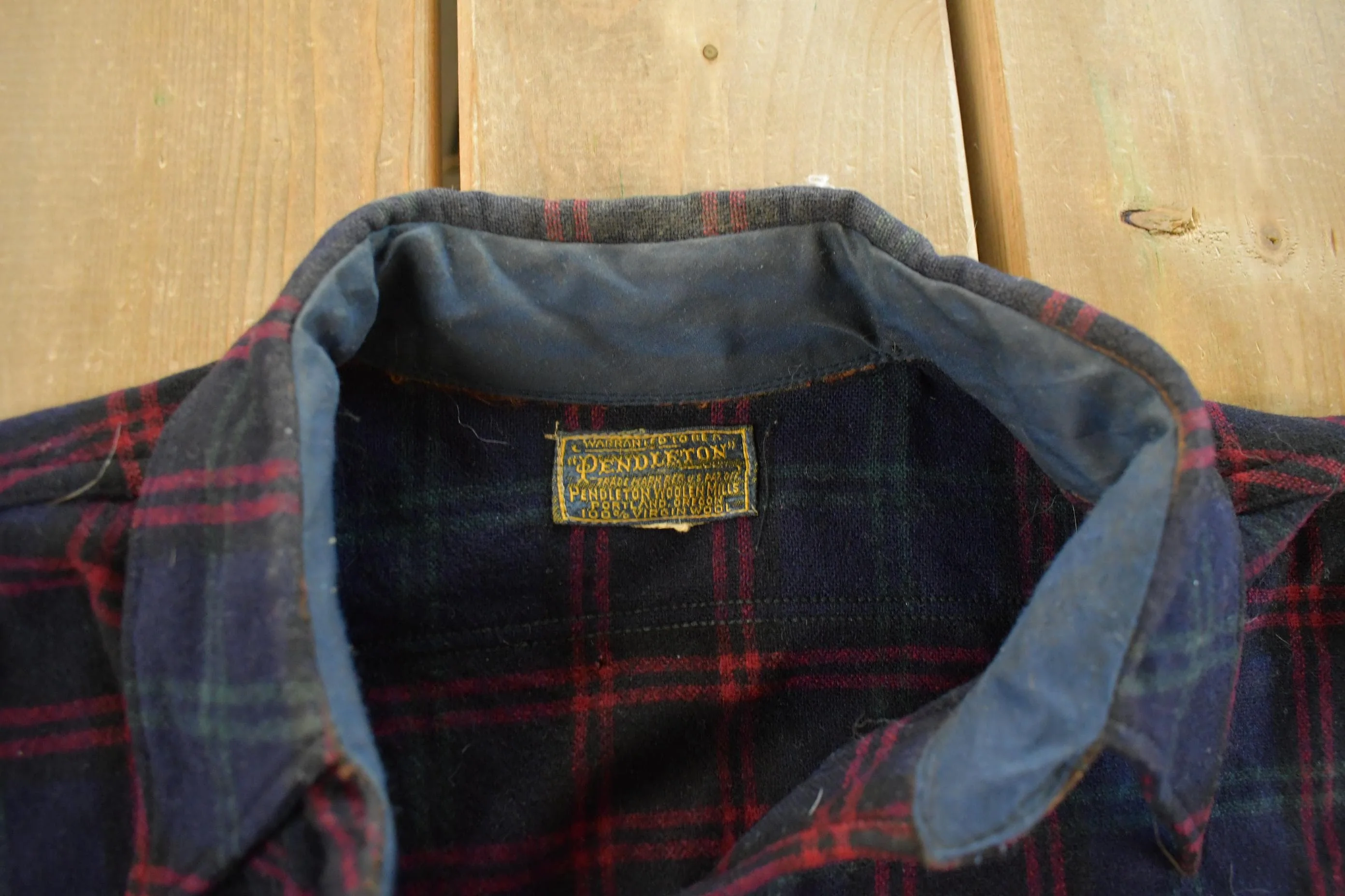 Vintage 1940s Pendleton Wool Board Button Up Board Shirt Men's XL - Image 5