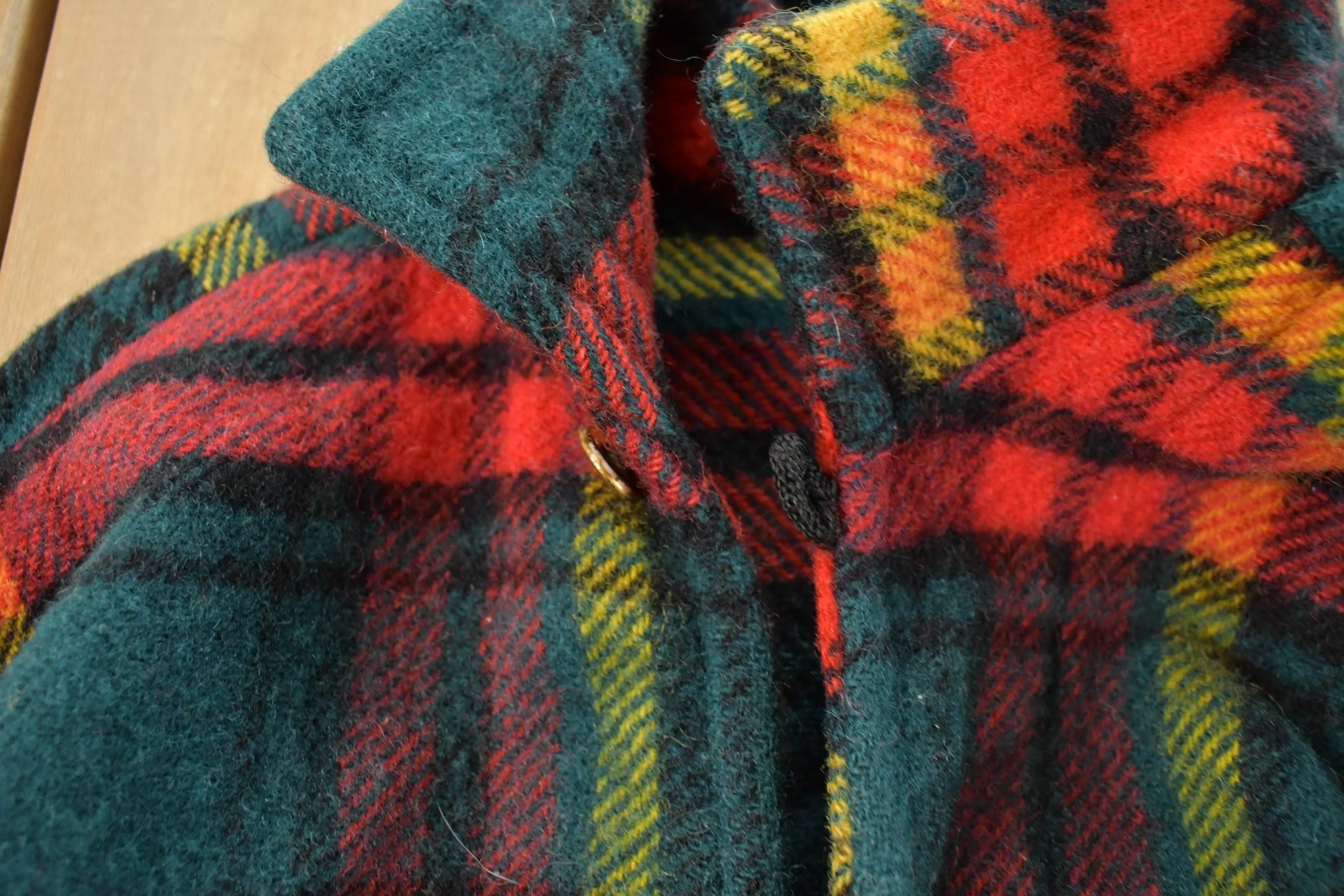 Vintage 1950s Amcrest Tartan Plaid Rangers Pullover Button Up Wool Shirt Men's Medium - Image 5