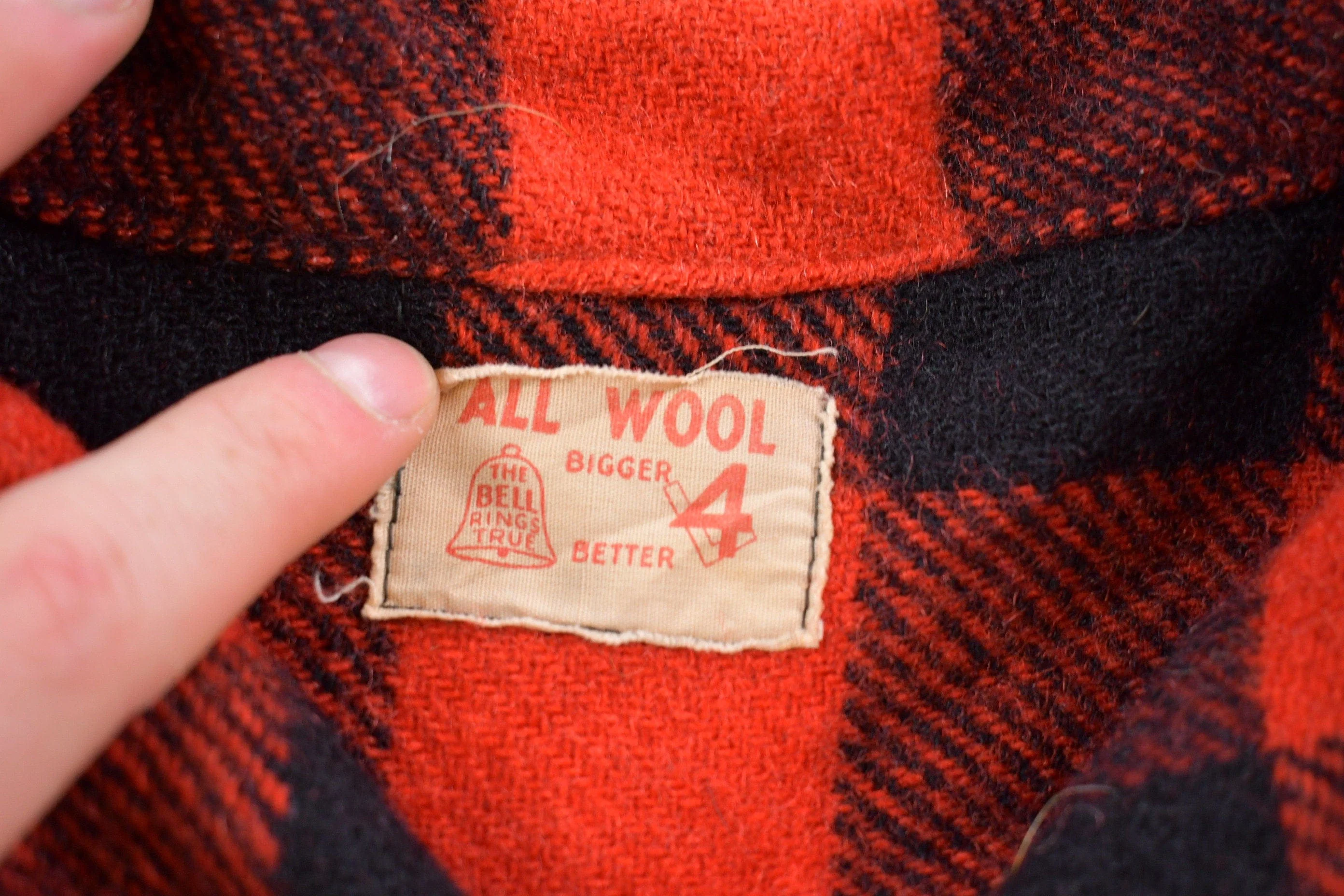 Vintage 1950s Buffalo Plaid Wool Button Up Shirt Back Vent Men's Medium - Image 4