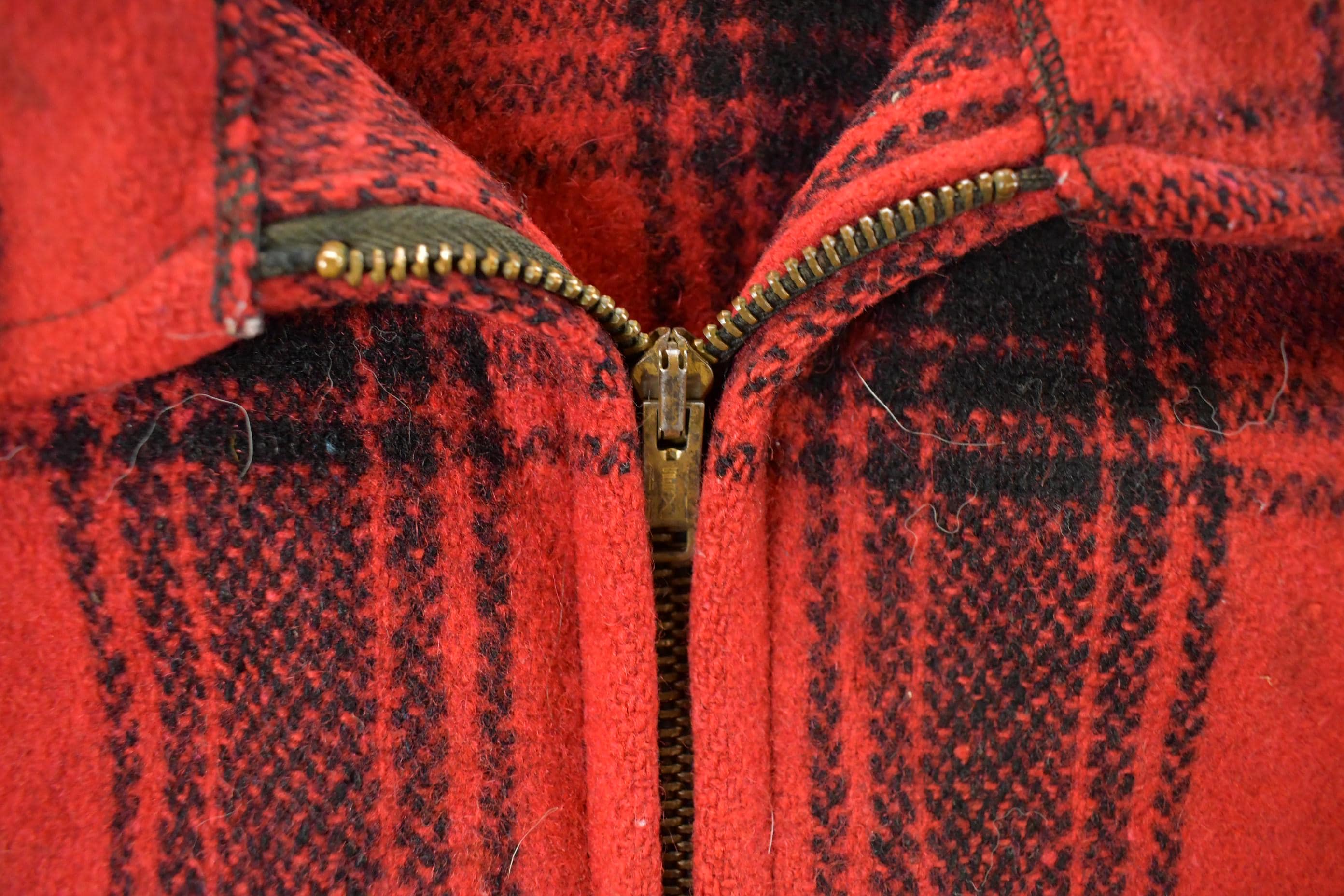 Vintage 1950s Melton Outer-Wear Buffalo Plaid Wool Hunting Jacket Men's XL - Image 7
