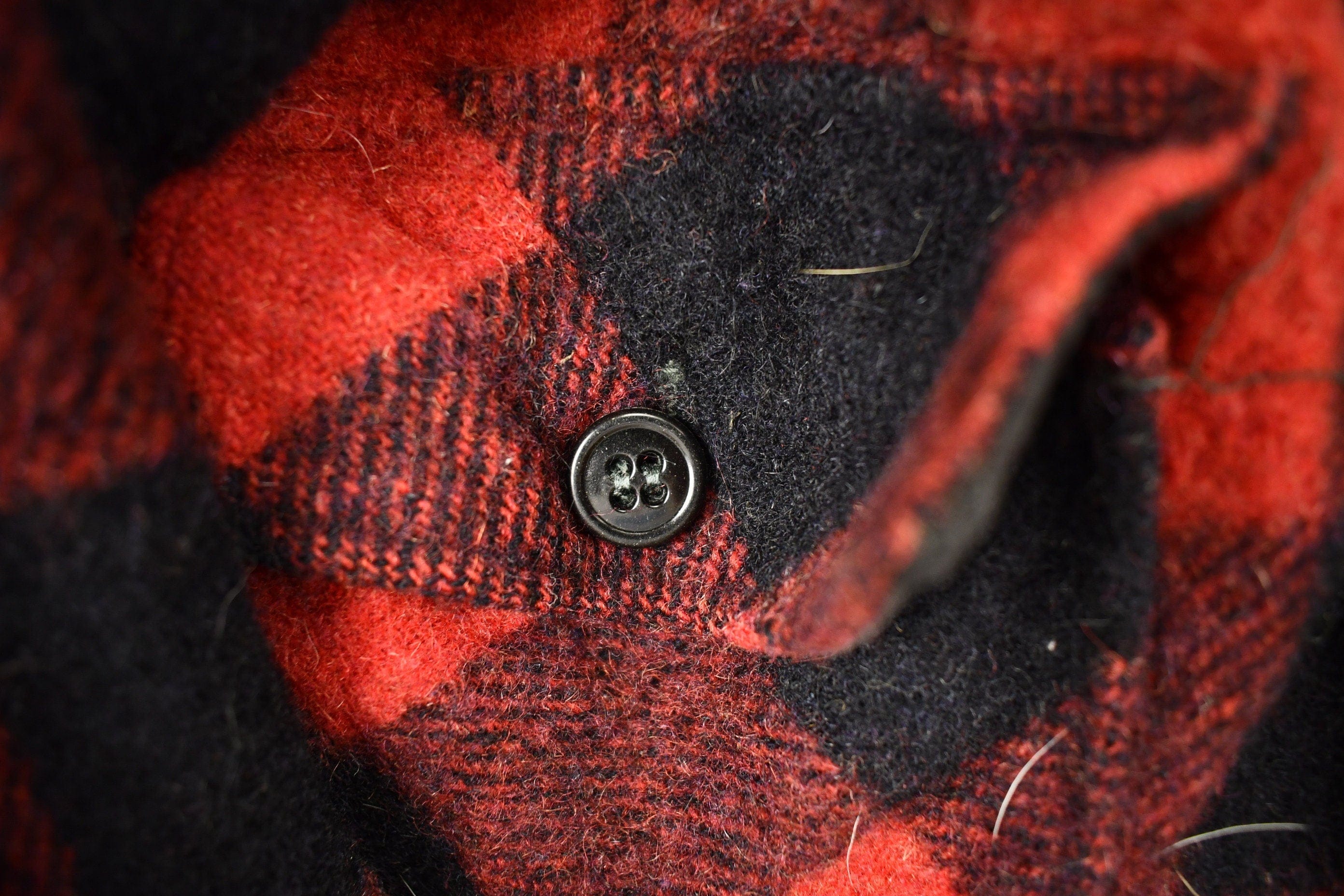 Vintage 1950s Winter King Buffalo Plaid Wool Button Up Shirt Men's Large - Image 7