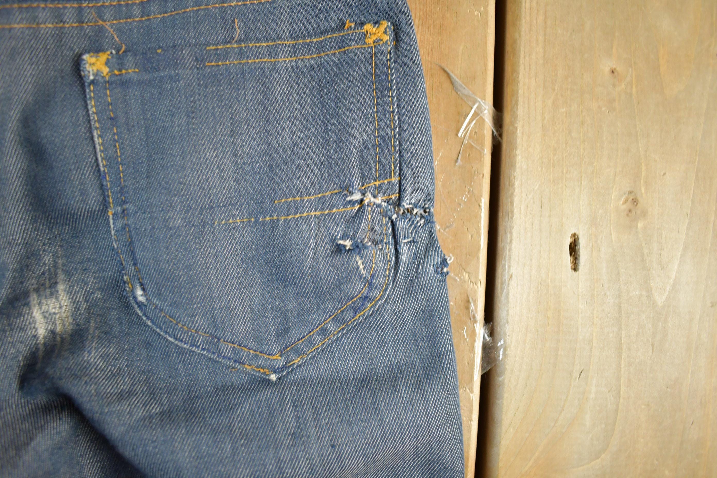 Vintage 1960s 1970s Lee Distressed Denim Jeans Youth 24 x 23.5 - Image 9