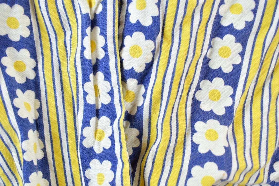 Vintage 1960s Scooter Set Yellow Flower Power Button Up Shirt Men's Small - Image 3