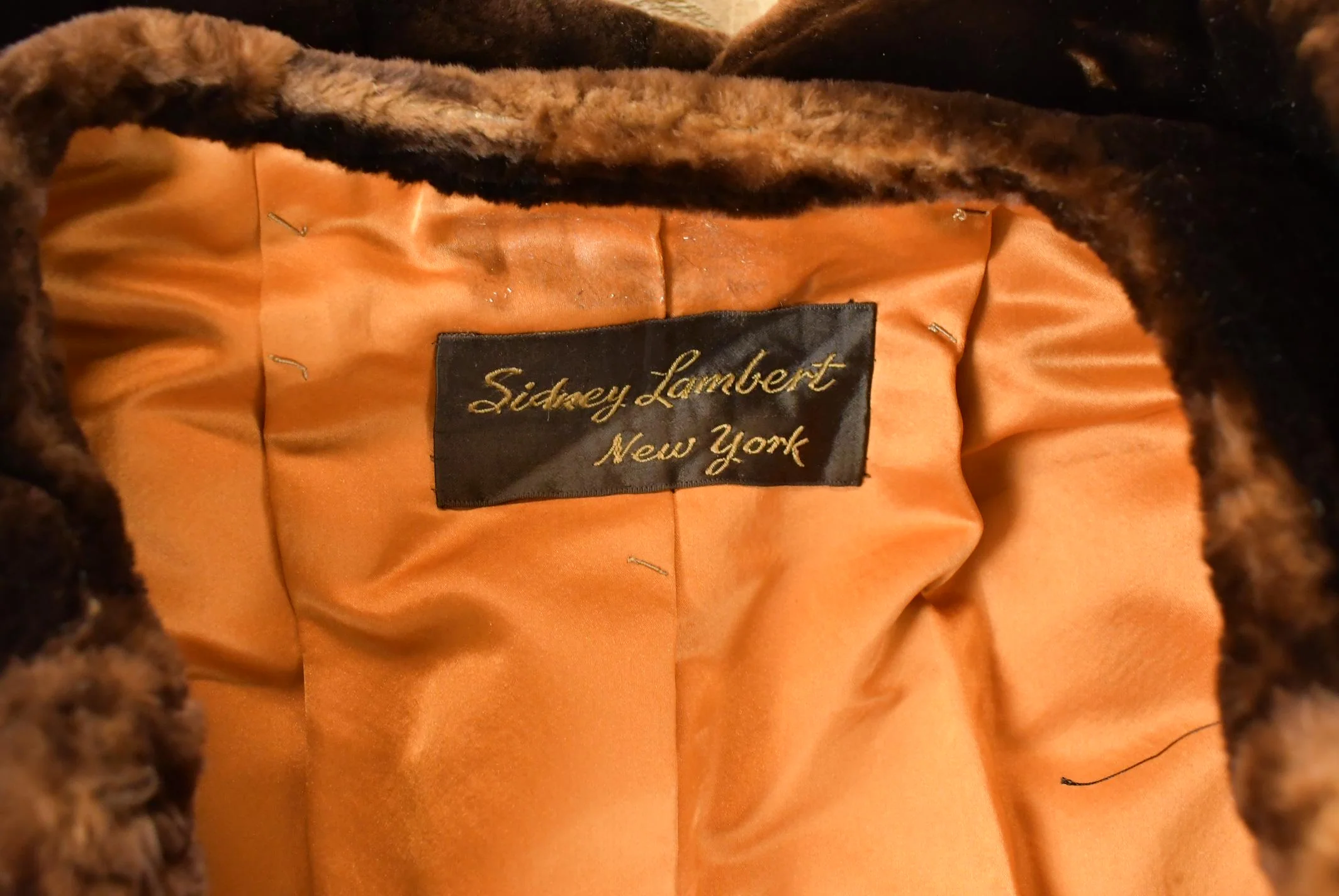 Vintage 1960s Sidney Lambert Mouton Fur Coat Women's Large - Image 6