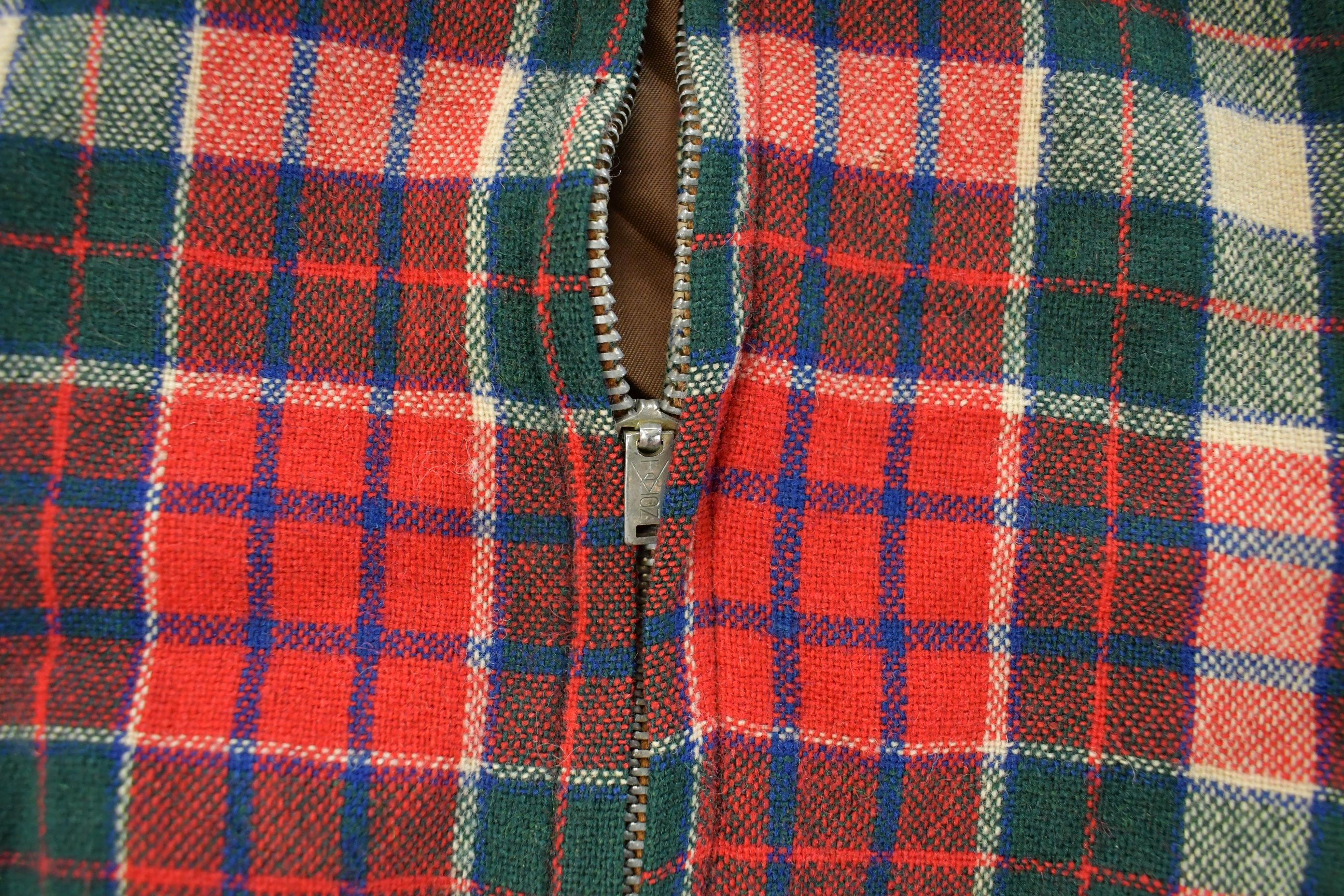 Vintage 1960s Wool Tartan Plaid Full Zip Jacket Youth Large - Image 3