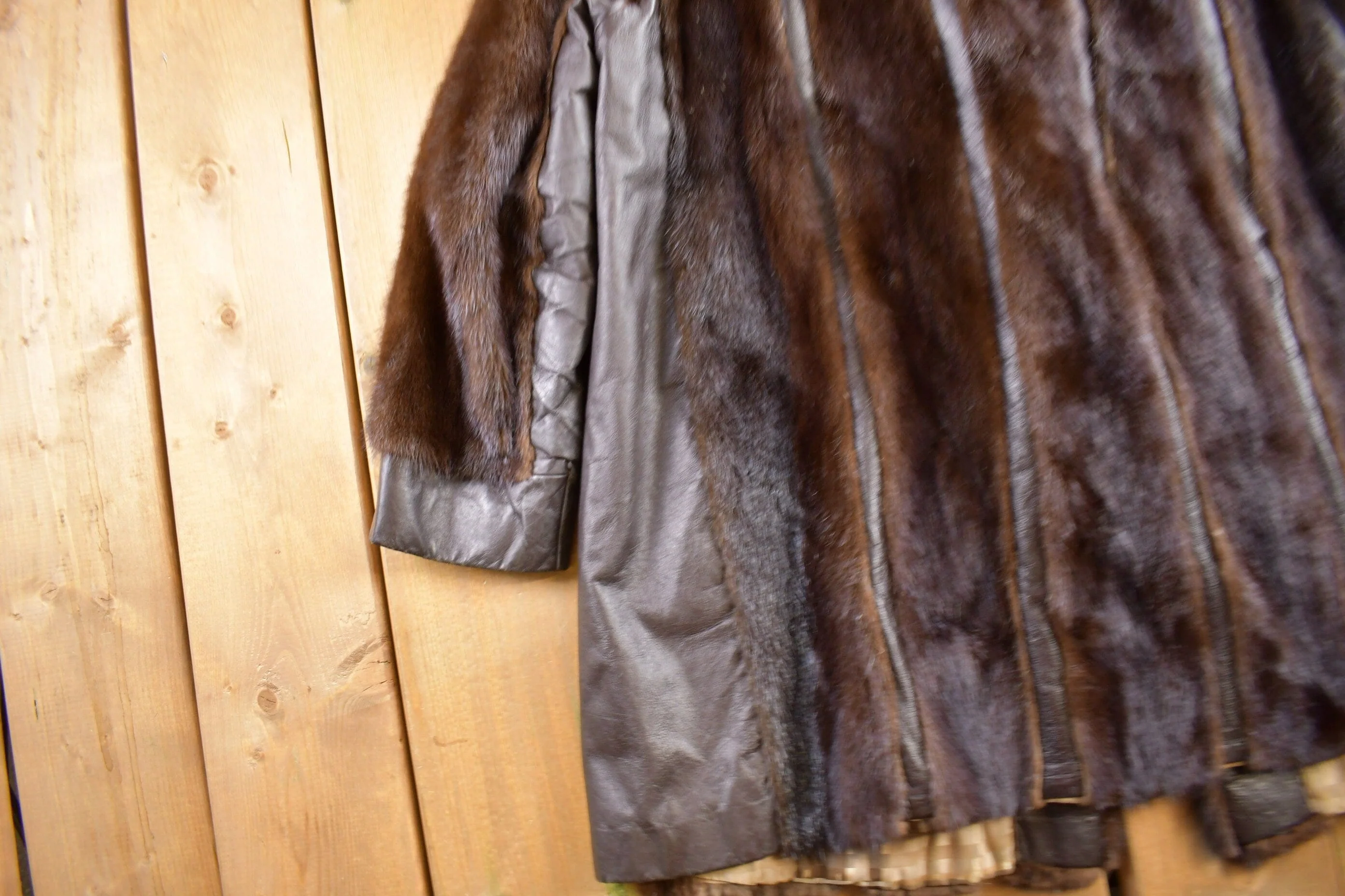 Vintage 1970s Brown Mink Fur Coat Men's Medium - Image 6