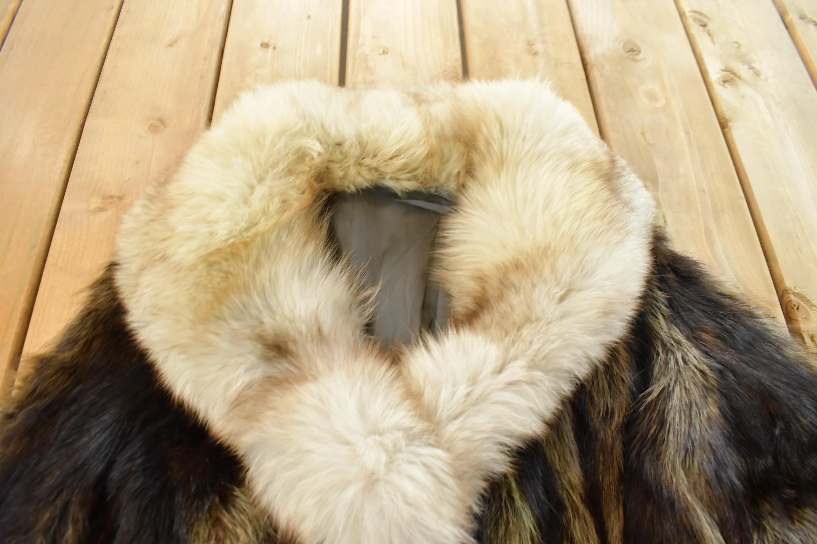 Vintage 1970s Brown Racoon Fur Coat Women's Medium - Image 4
