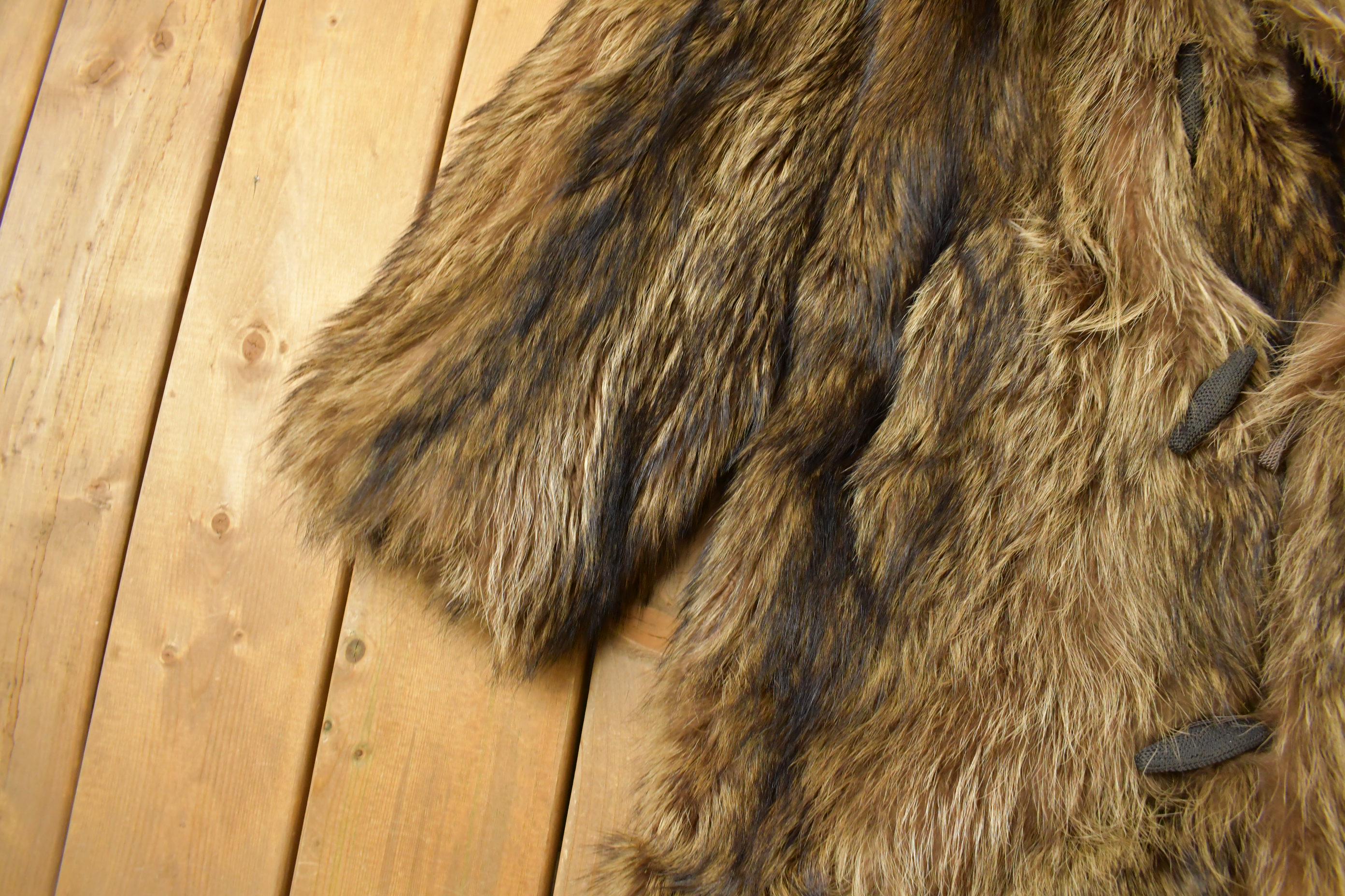 Vintage 1970s Brown Racoon Fur Plaid Lined Coat Men's Large - Image 3