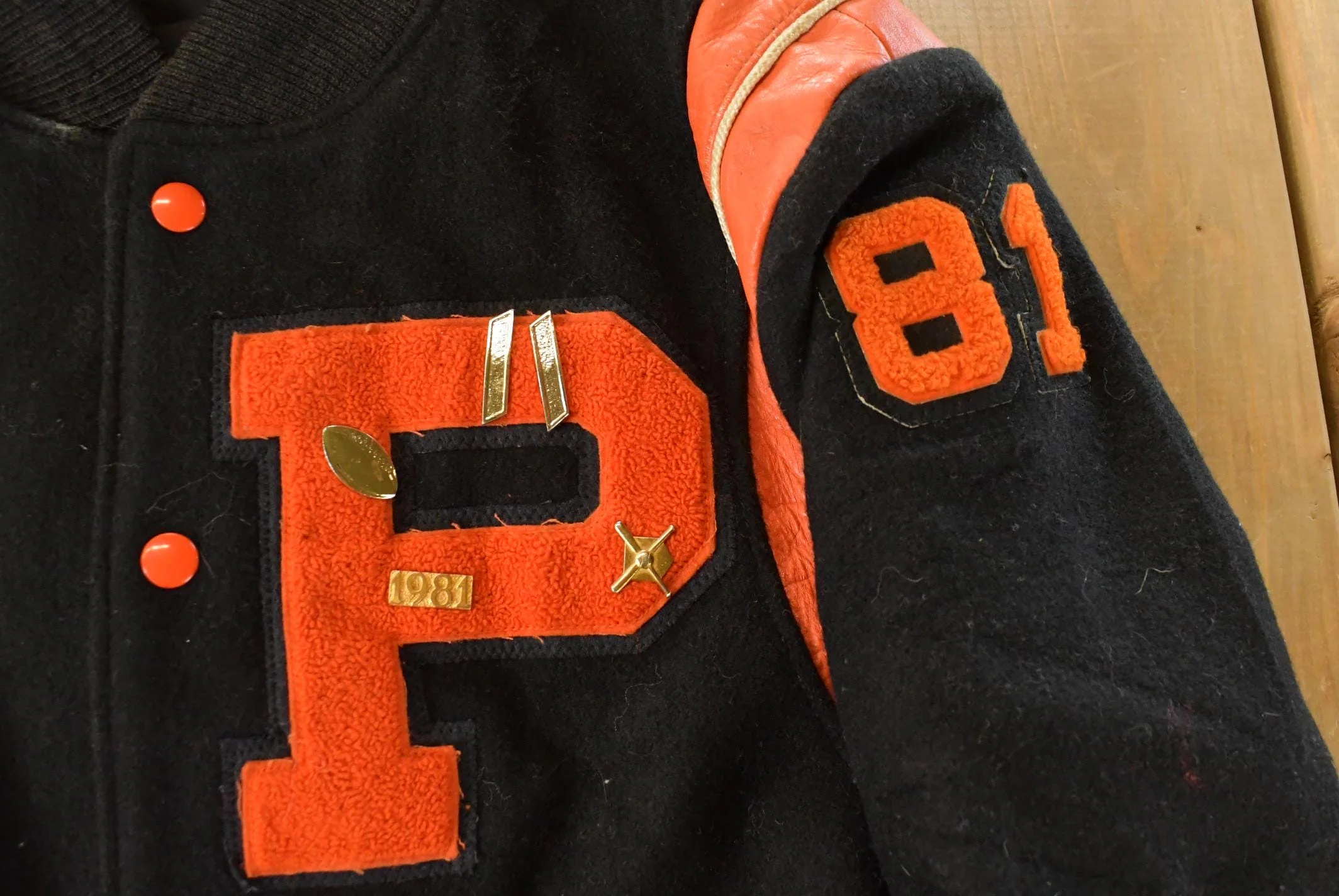 Vintage 1970s Butwin Collegiate Wool Varsity Letterman Jacket Men's Medium - Image 4