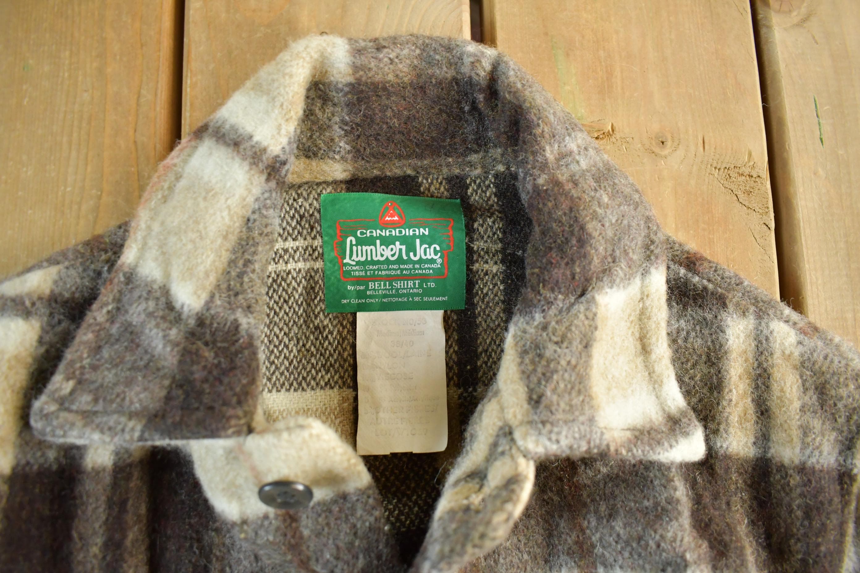 Vintage 1970s Canadian Lumber Jac Wool Flannel Shirt Jacket Men's Medium - Image 4