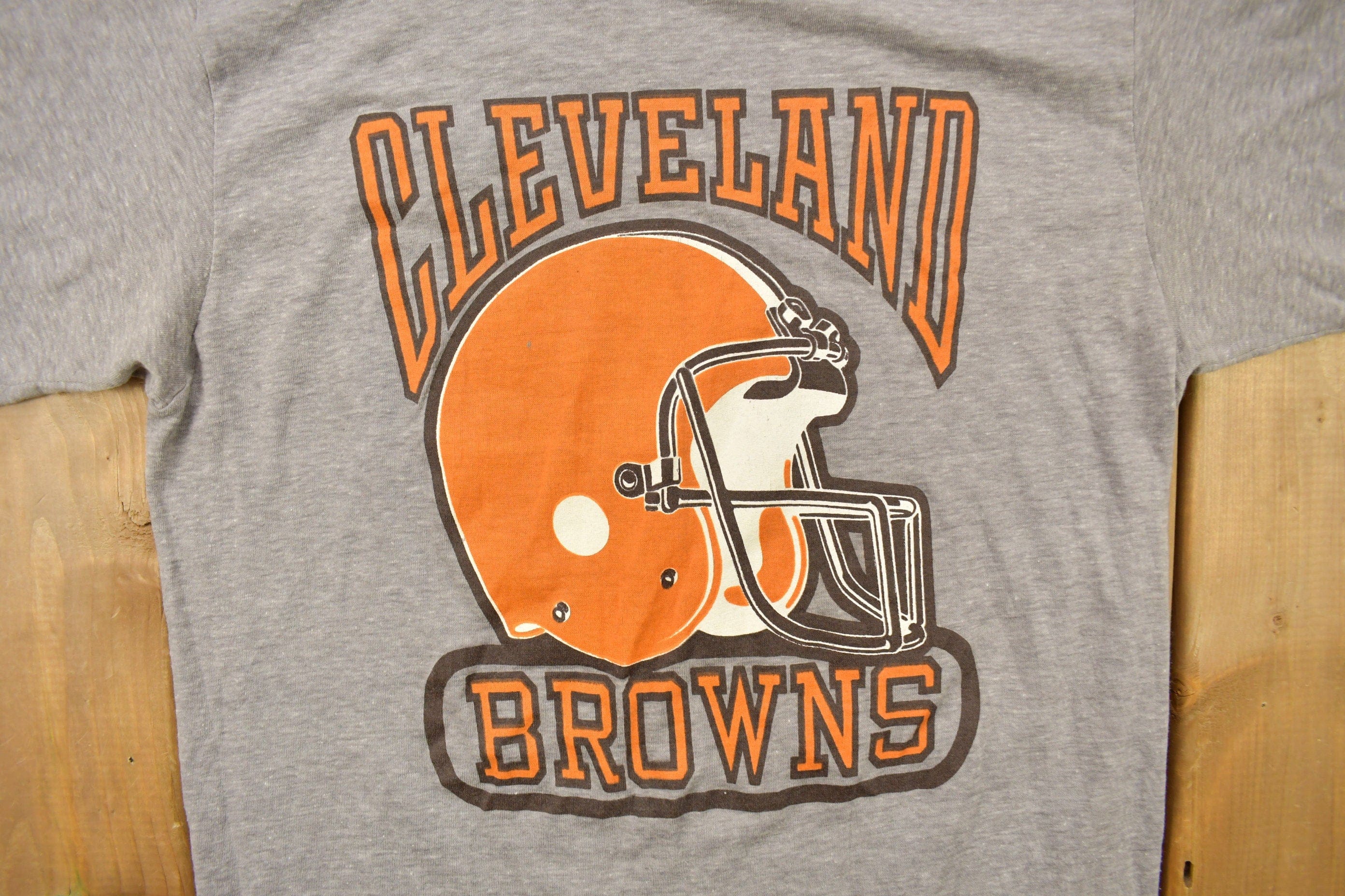 Vintage 1970s Cleveland Browns NFL Logo 7 Graphic T-Shirt Men's Medium - Image 3