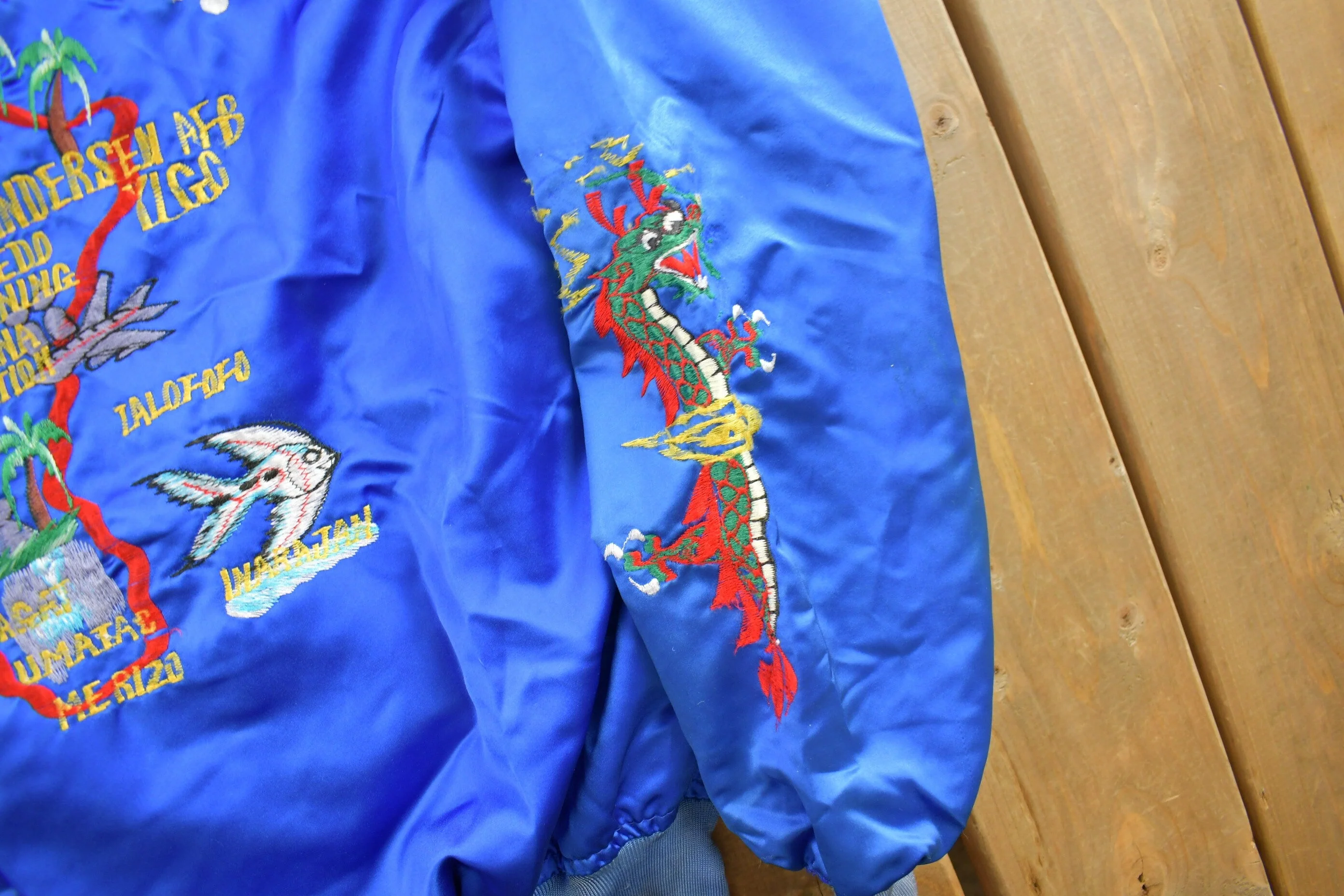 Vintage 1970s Guam USA Korean Sukajan Bomber Jacket - Image 5
