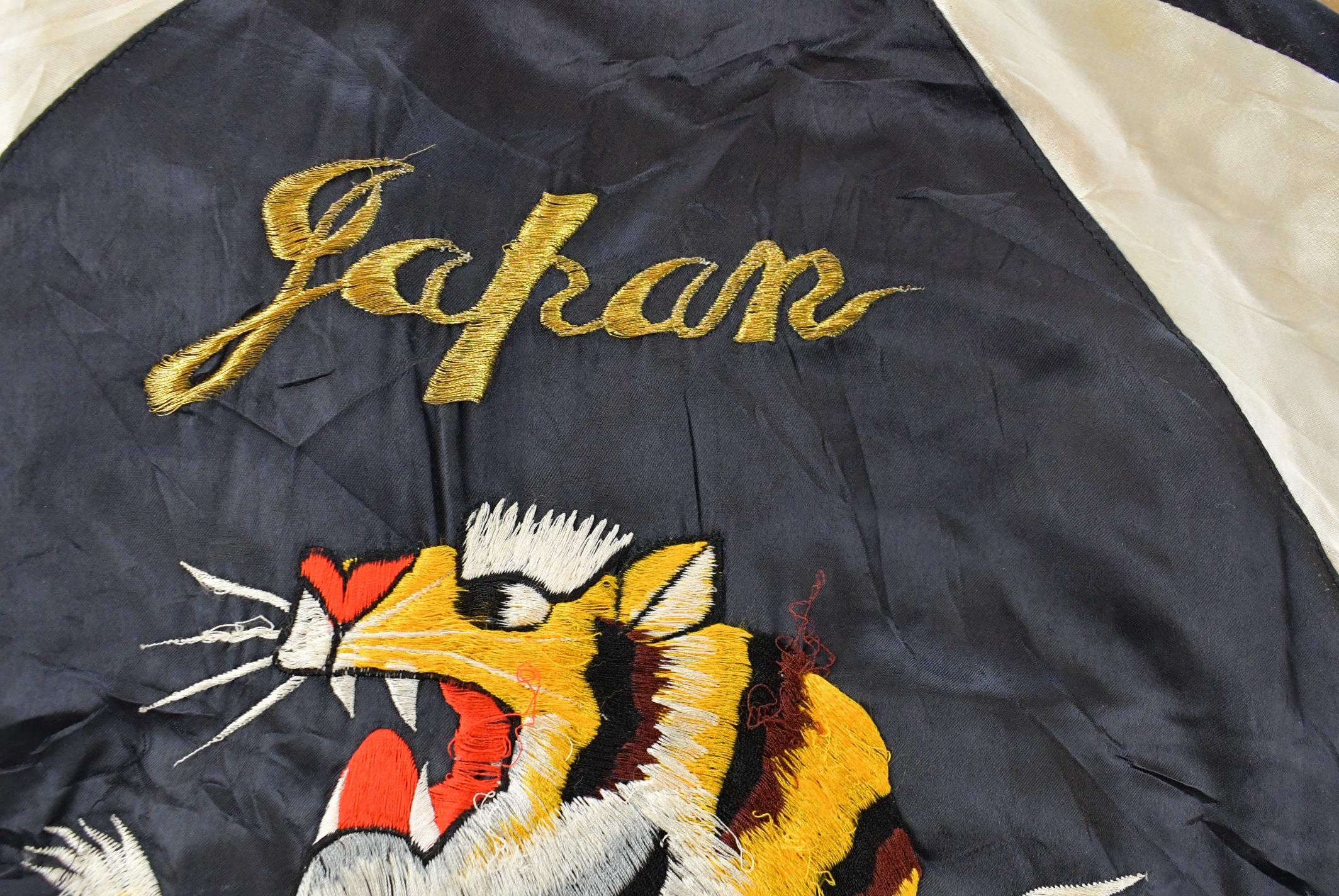Vintage 1970s Japan Sukajan Souvenir Bomber Jacket Men's Medium - Image 11