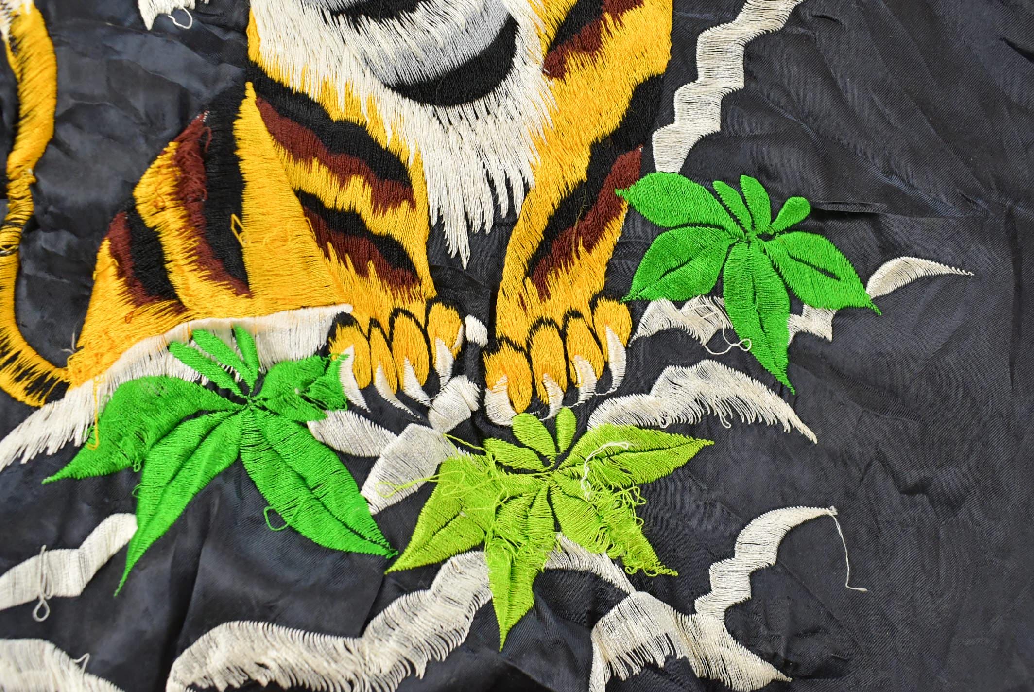 Vintage 1970s Japan Sukajan Souvenir Bomber Jacket Men's Medium - Image 9