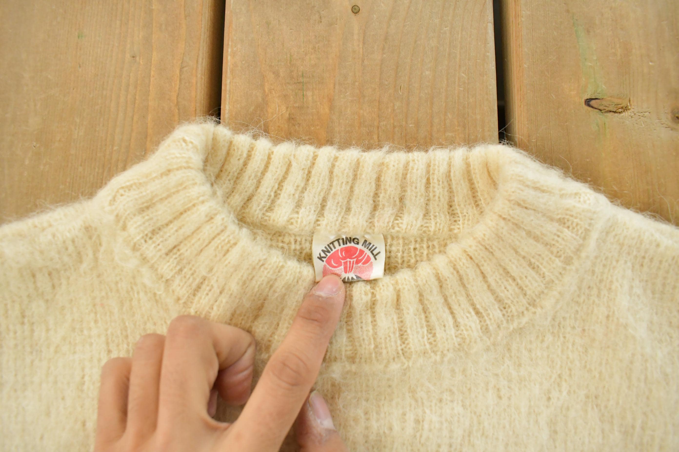 Vintage 1970s Knitting Mill Hekla Nordic Wool Knit Sweater Men's Medium - Image 5