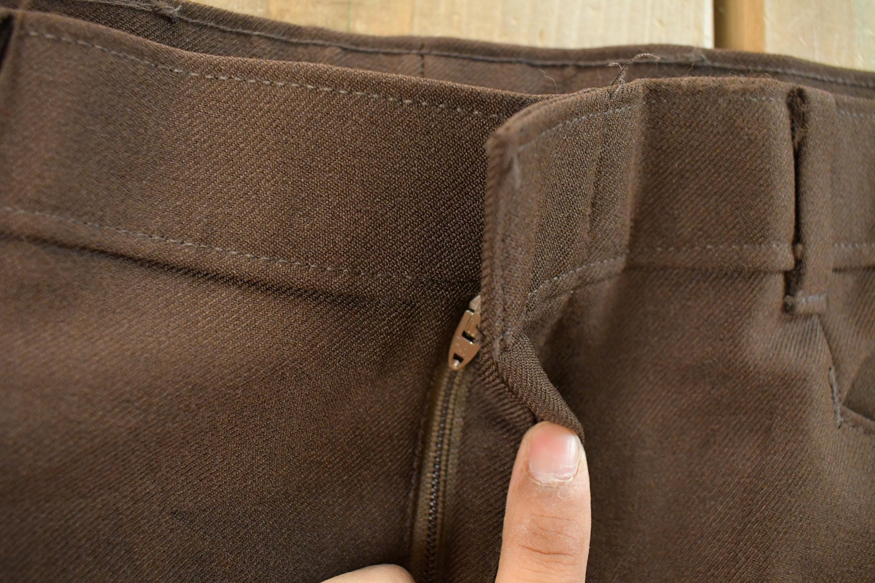 Vintage 1970s Levi's Action Slacks Pants Men's 36 x 30 - Image 4