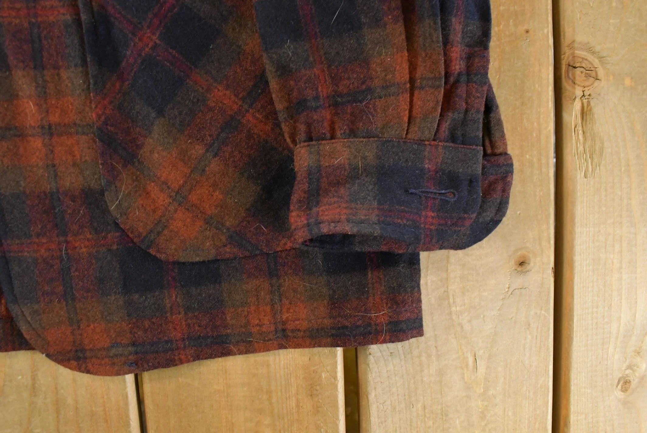 Vintage 1970s Pendleton Plaid Button Up Blazer Shirt Men's Medium - Image 3