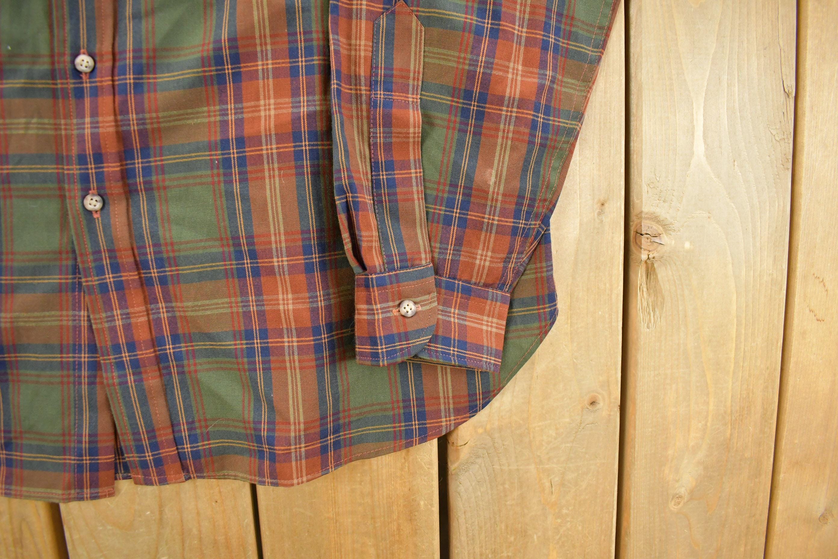 Vintage 1970s Pendleton Wool Flannel Button Up Shirt Men's XL - Image 3