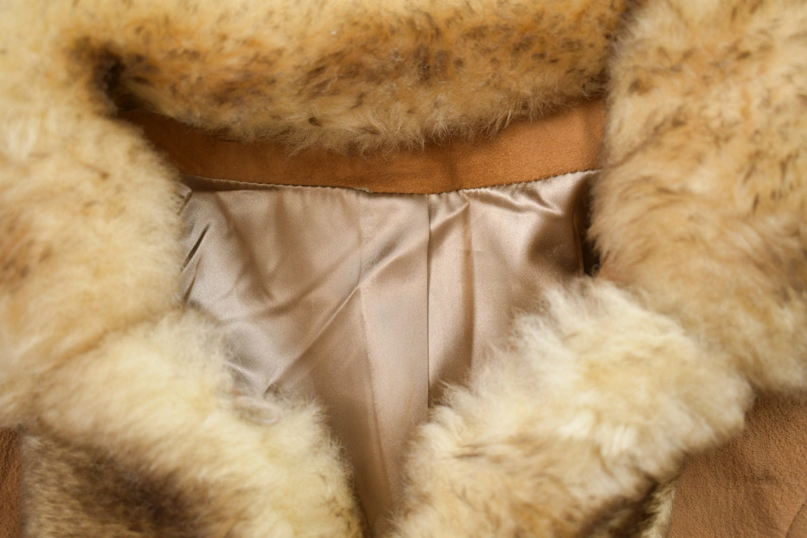 Vintage 1970s Sally Afghan Penny Lane Shearling Jacket - Image 4