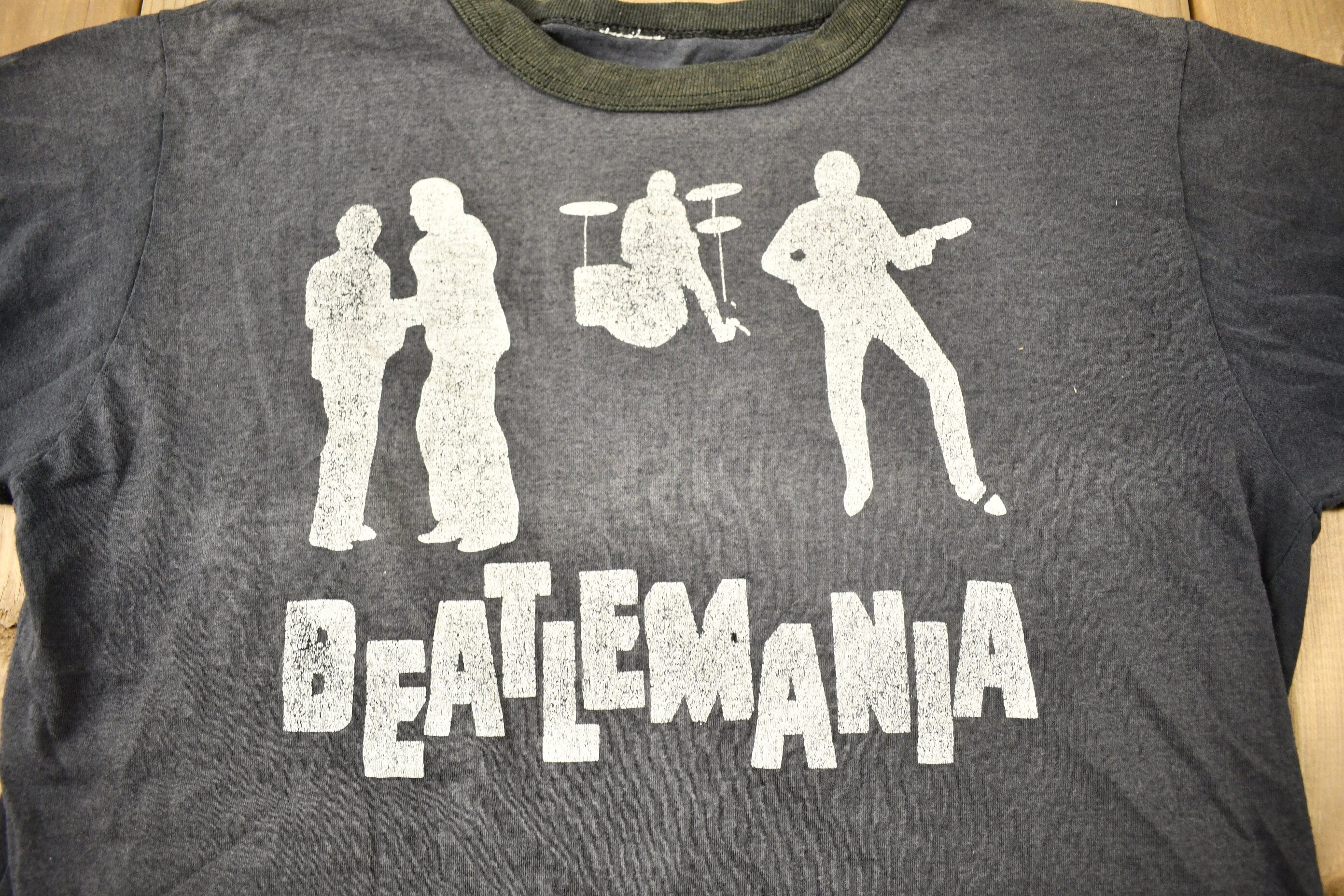 Vintage 1970s The Beatles Beatlemania Ringer T-shirt - Image 3