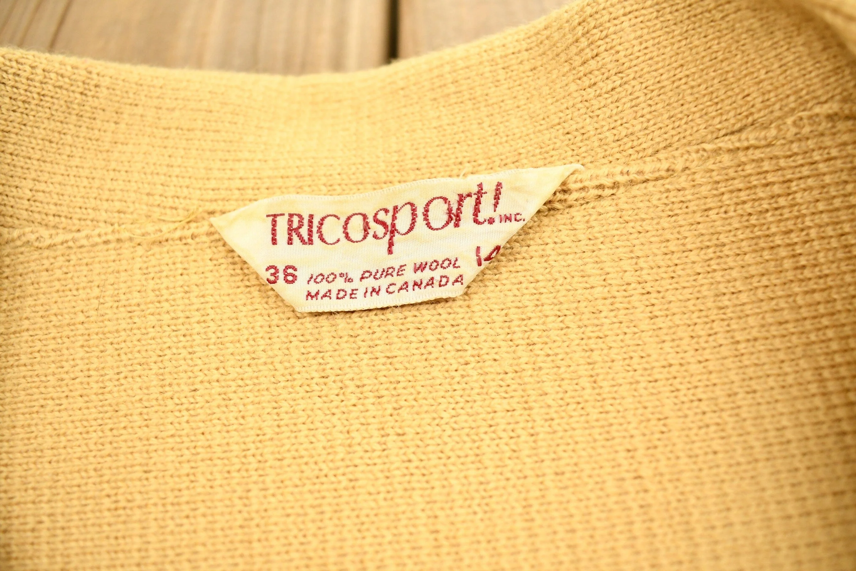 Vintage 1970s Tricotsport Pure Wool Muted Yellow Cardigan Sweater Women's S - Image 3