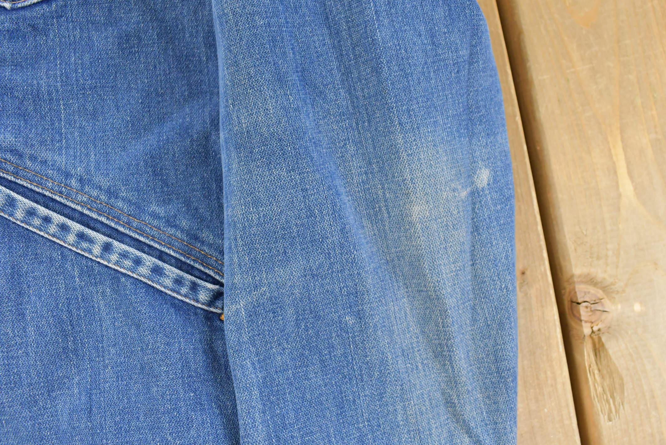 Vintage 1970s Wrangler Workwear Distressed Denim Trucker Jean Jacket Men's S - Image 5