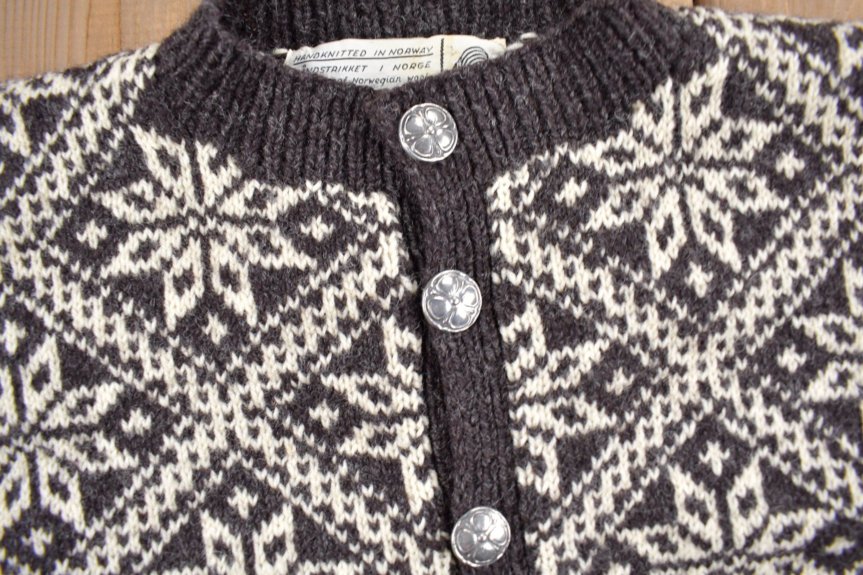 Vintage 1980s 100% Wool Winter Theme Knit Sweater Men's Medium - Image 4