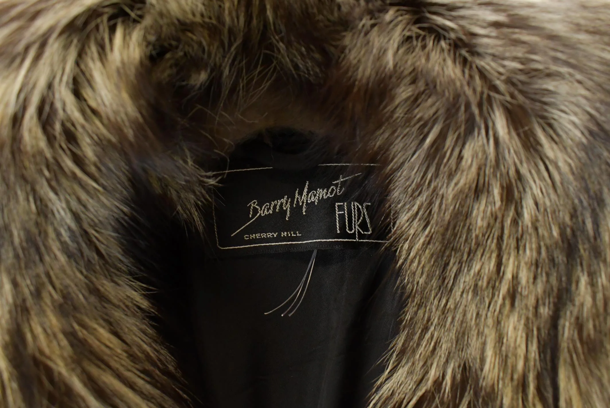Vintage 1980s Barry Mamot Cherry Hill Silver Fox Fur Coat Adult Medium Men's Medium - Image 5