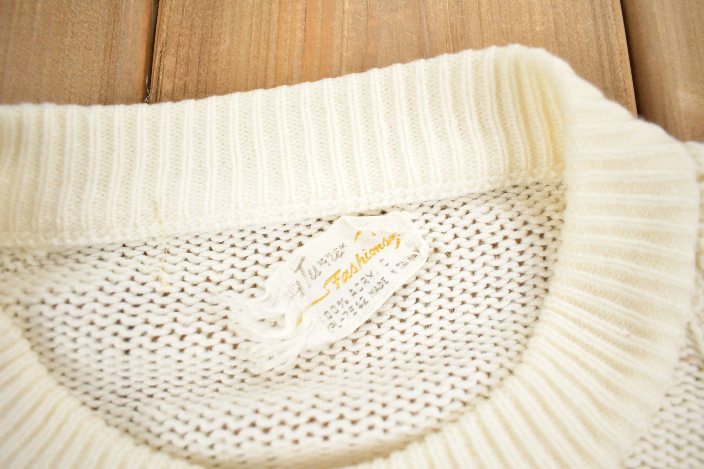 Vintage 1980s Cable Knit Acrylic Cardigan Sweater Men's Small - Image 7