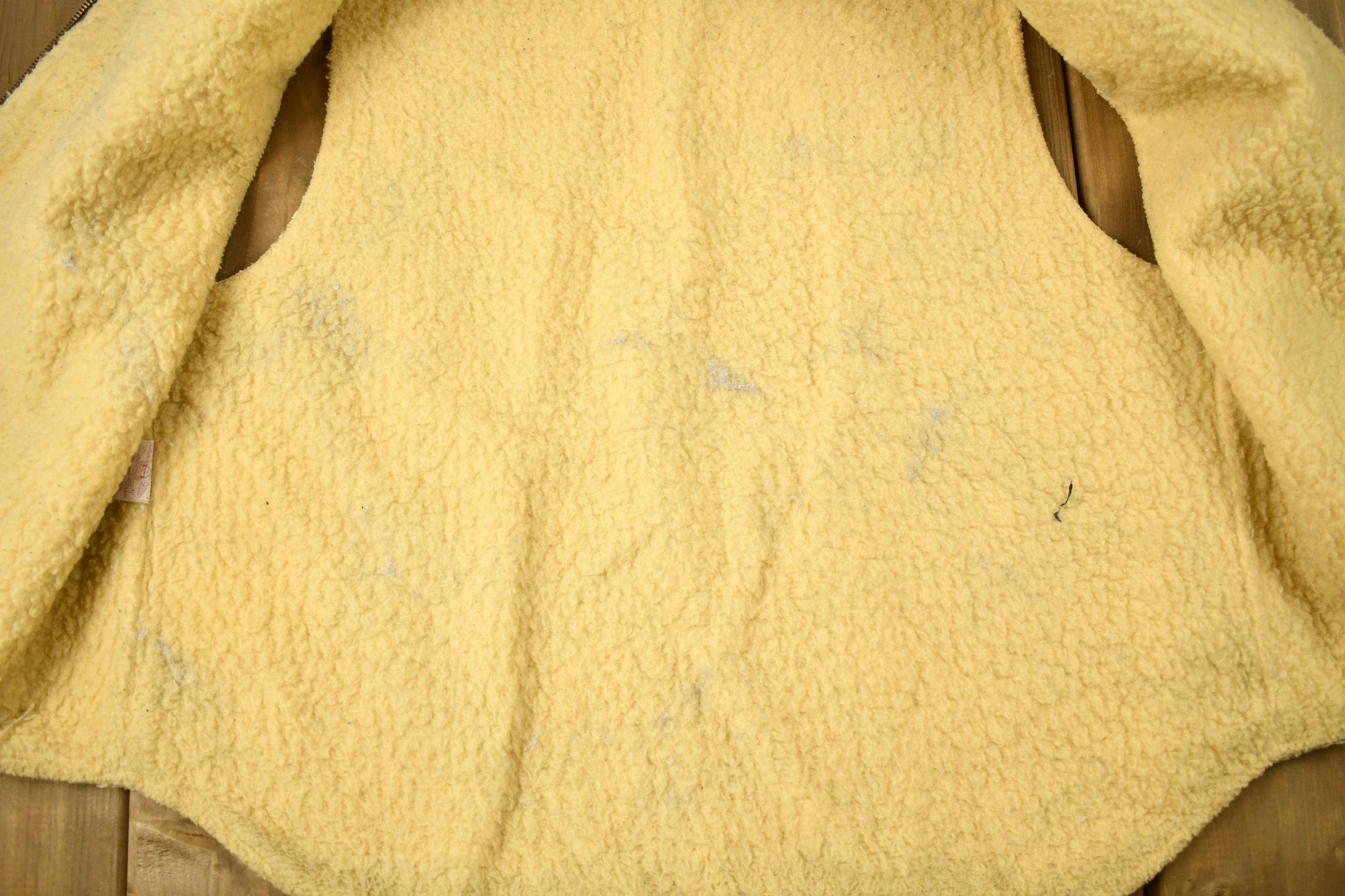 Vintage 1980s Carhartt Sherpa Lined Beige Work Vest - Image 4