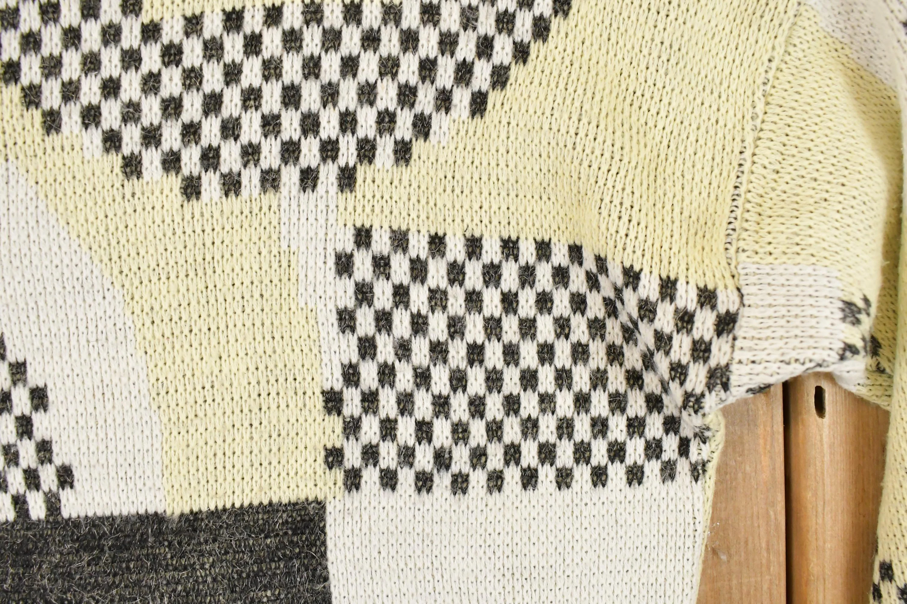 Vintage 1980s Carlcom Abstract Knit Crewneck Sweater Womens M - Image 3
