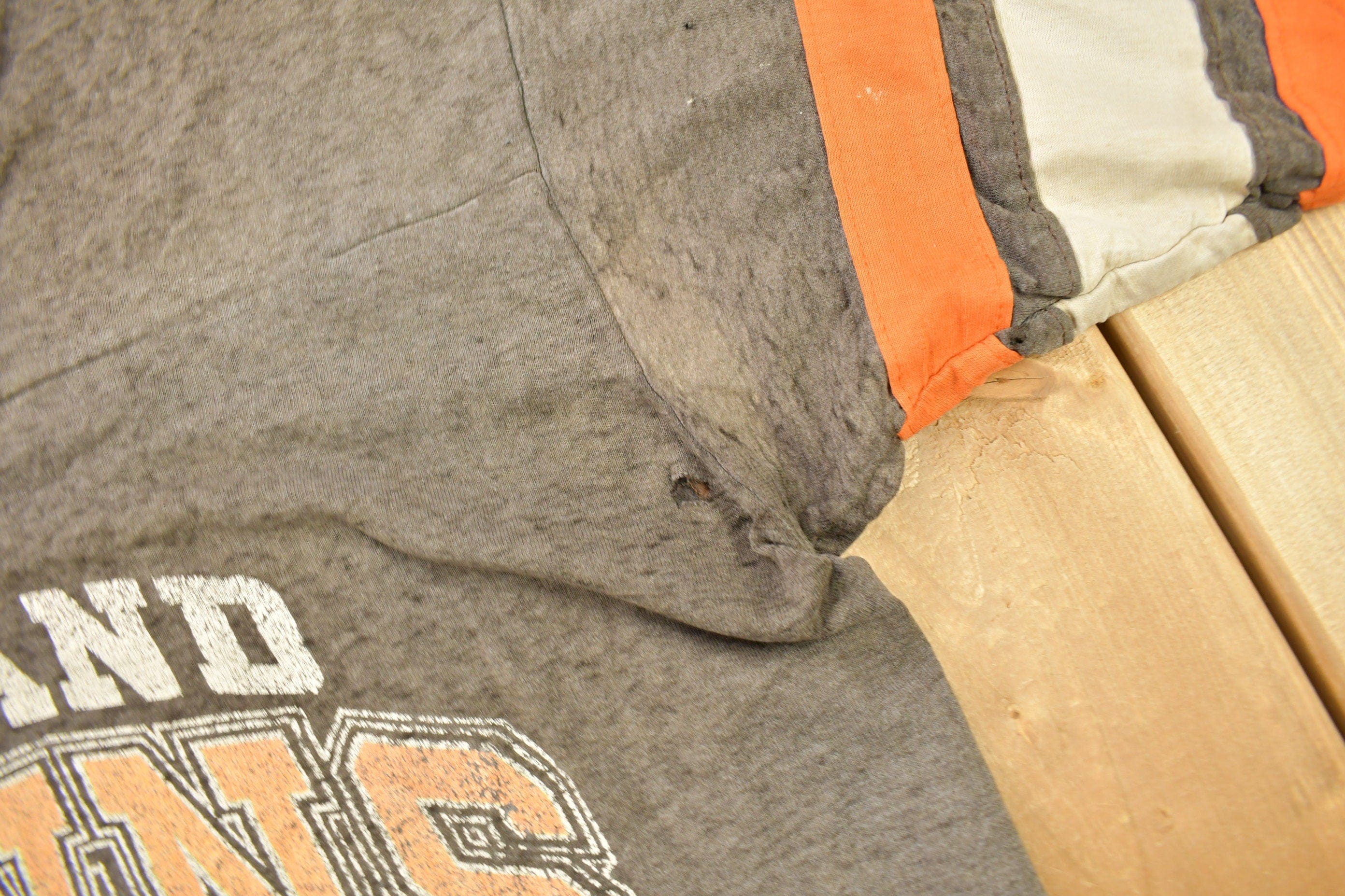 Vintage 1980s Cleveland Browns Logo 7 Graphic T-Shirt Men's Large - Image 4