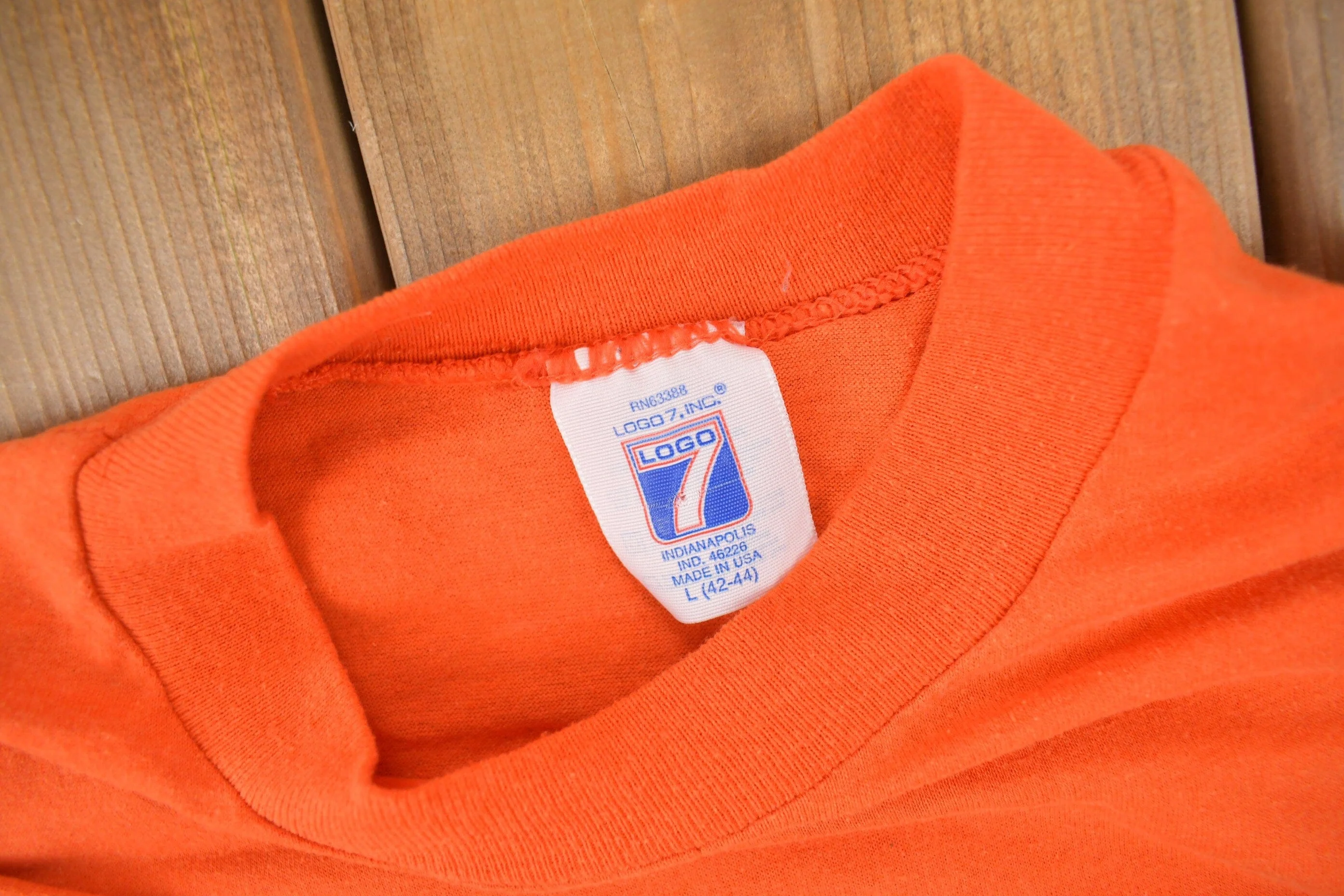 Vintage 1980s Cleveland Browns Logo 7 Graphic T-Shirt Men's Medium - Image 5