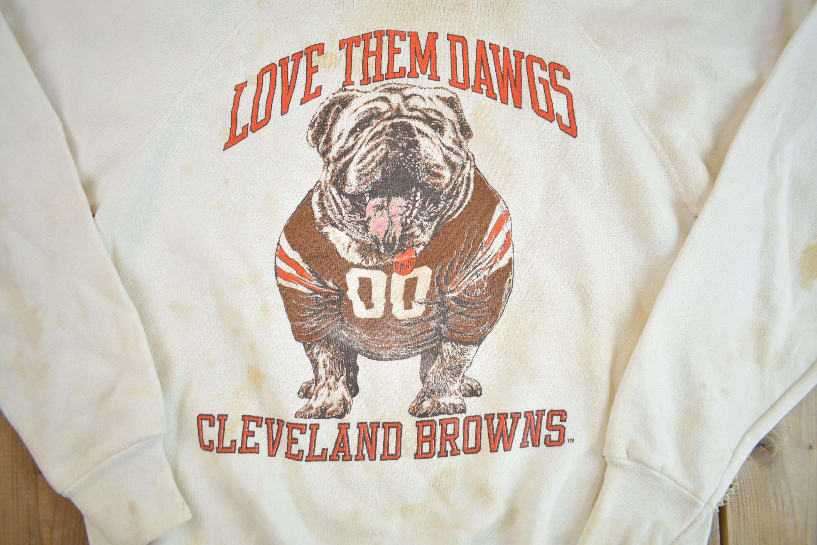 Vintage 1980s Cleveland Browns - "Love Them Dawgs" NFL Football Crewneck Sweatshirt Men's Small - Image 3