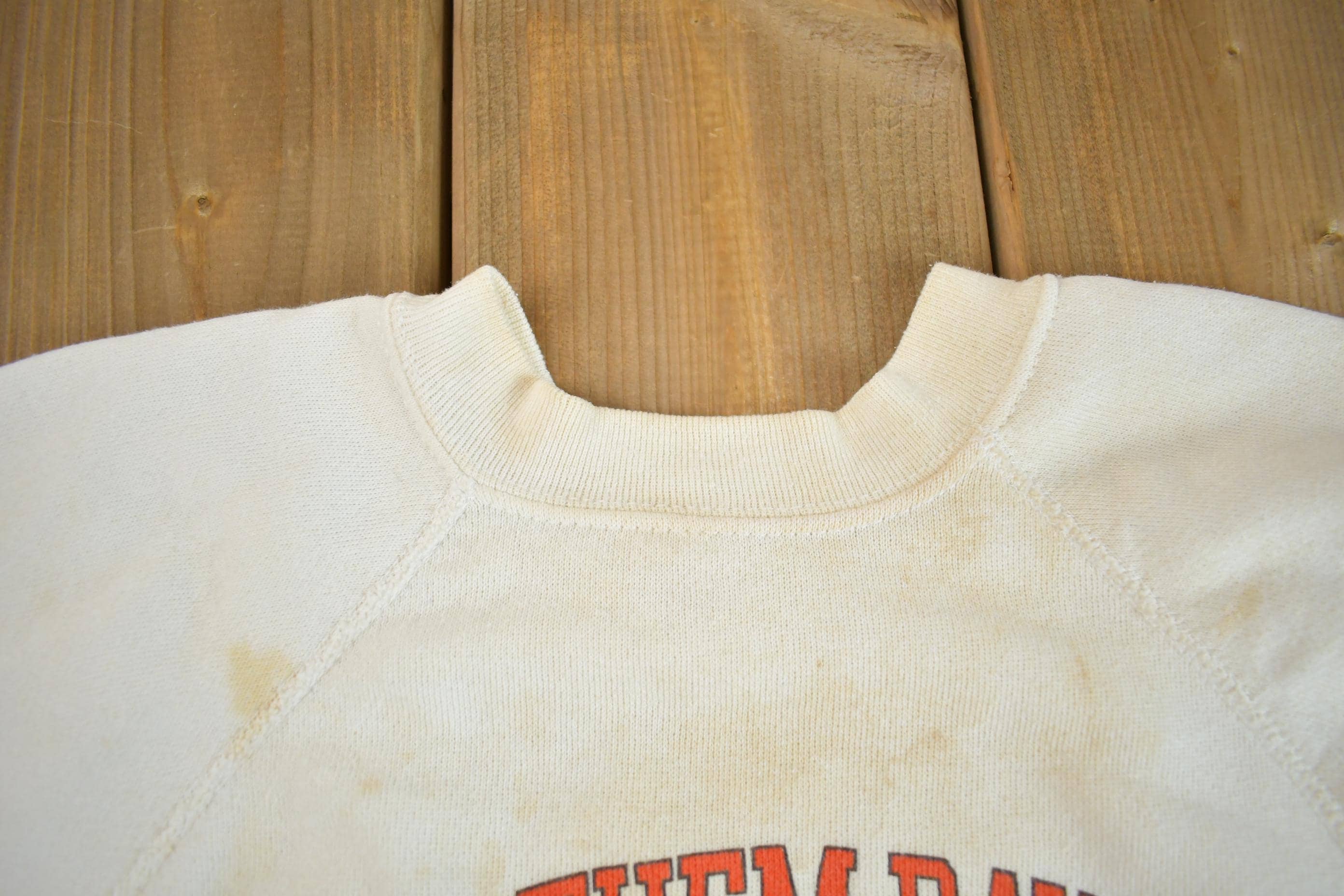 Vintage 1980s Cleveland Browns - "Love Them Dawgs" NFL Football Crewneck Sweatshirt Men's Small - Image 6