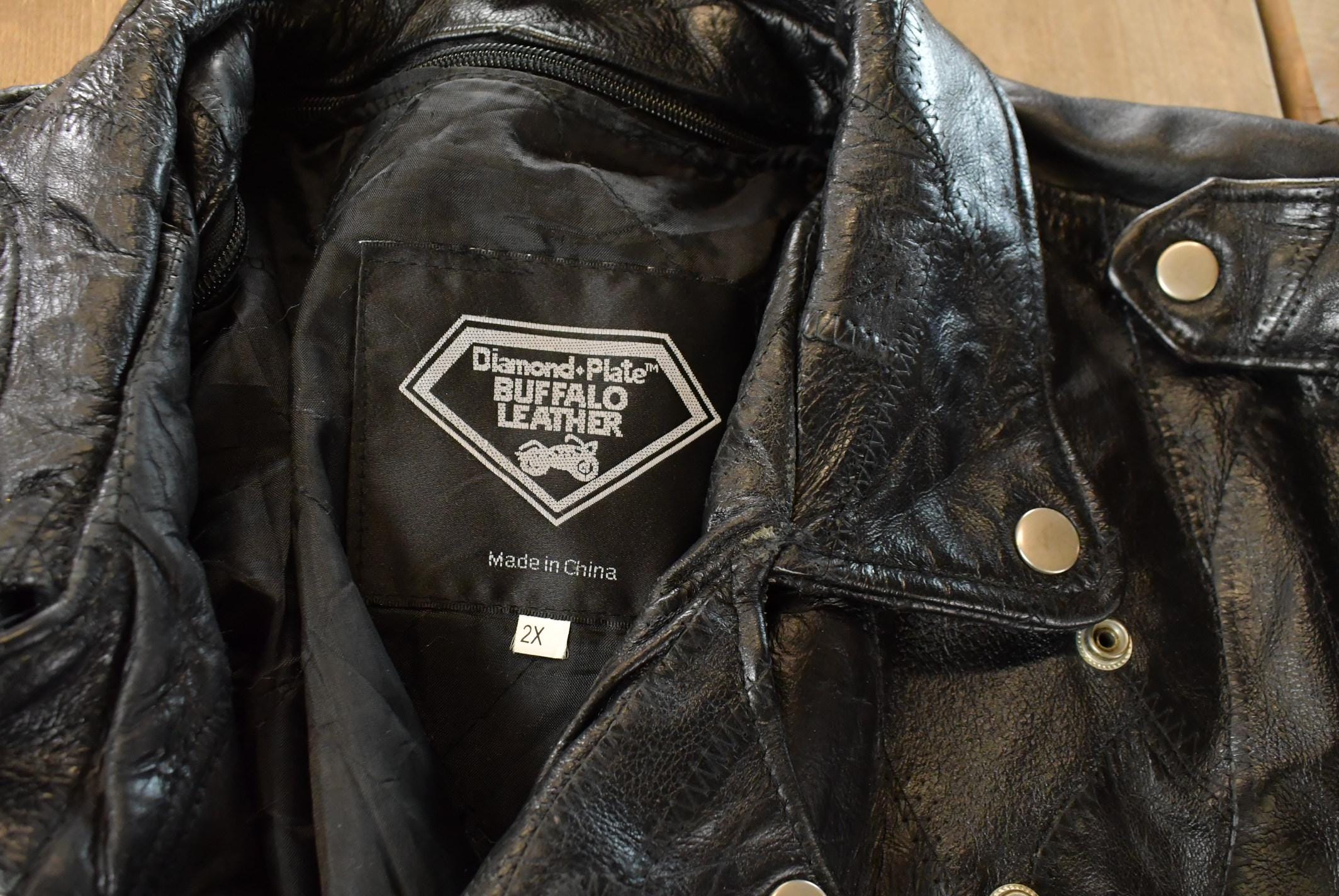 Vintage 1980s Diamond Plate Buffalo Leather Biker Motorcycle Jacket Men's 2XL - Image 4
