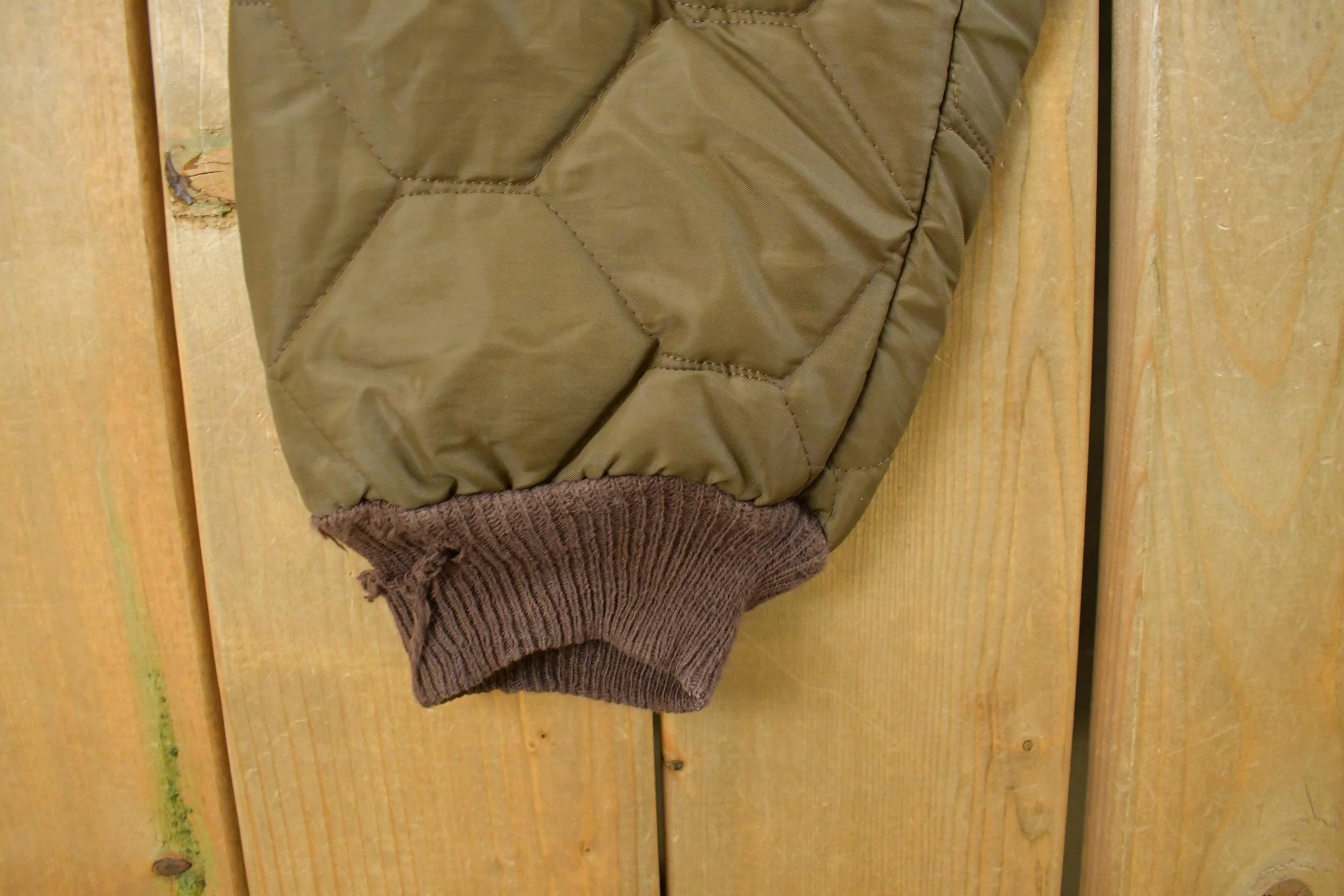 Vintage 1980s Diamond Quilted Brown Puffer Pants Men's Large - Image 3