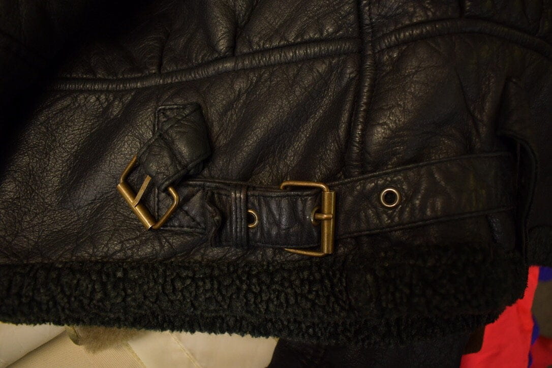 Vintage 1980s Dona Black Leather Hooded Flight Jacket Men's Large - Image 5