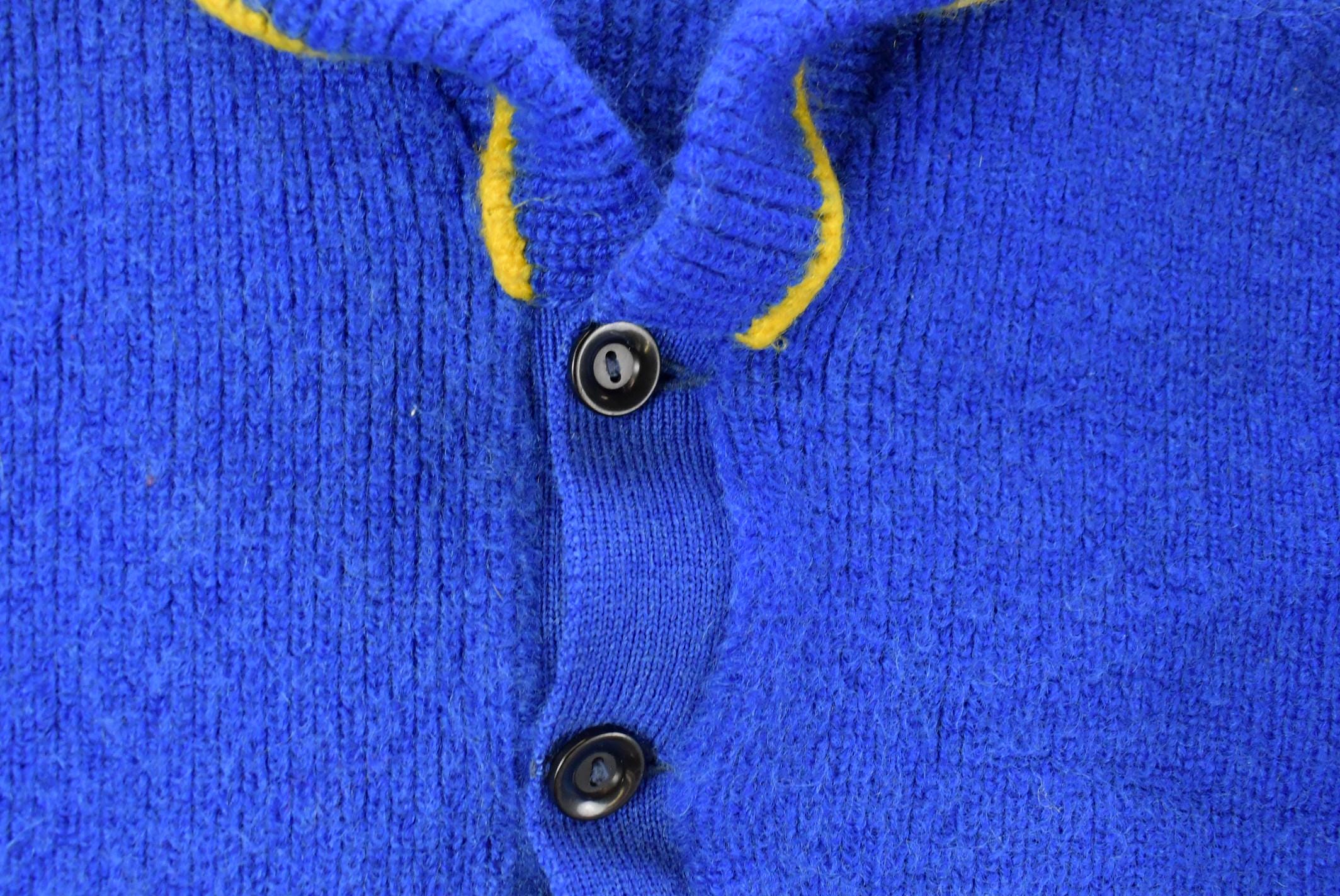 Vintage 1980s Falconbridge Curling Club Knit Cardigan Sweater Youth Large - Image 4