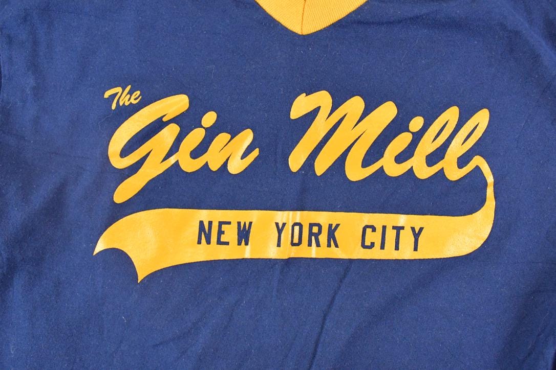 Vintage 1980's Gin Mill New York City Baseball Jersey Travel T-Shirt Men's M - Image 3