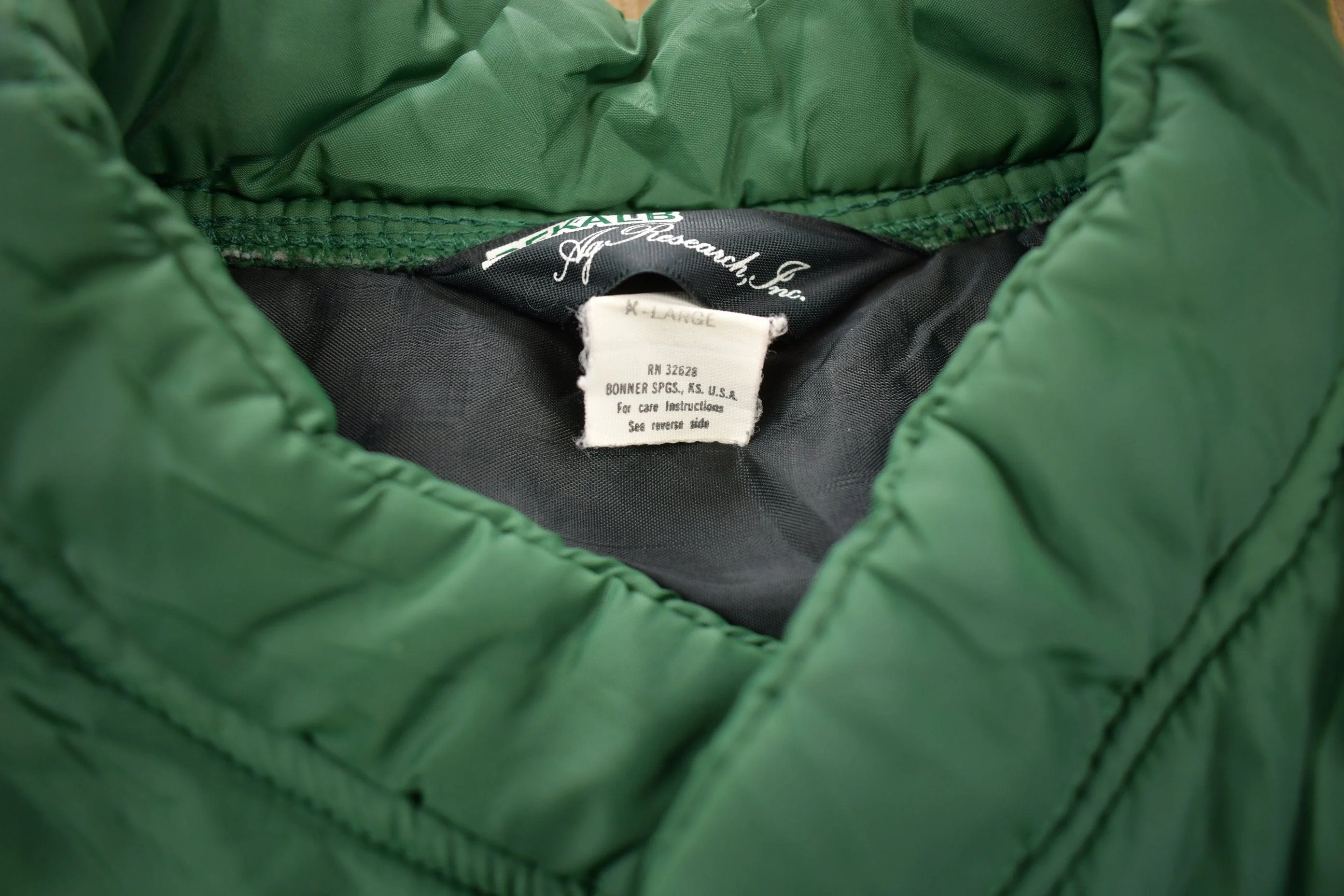 Vintage 1980s Green Dekalb Hunting Vest Men's Large - Image 7