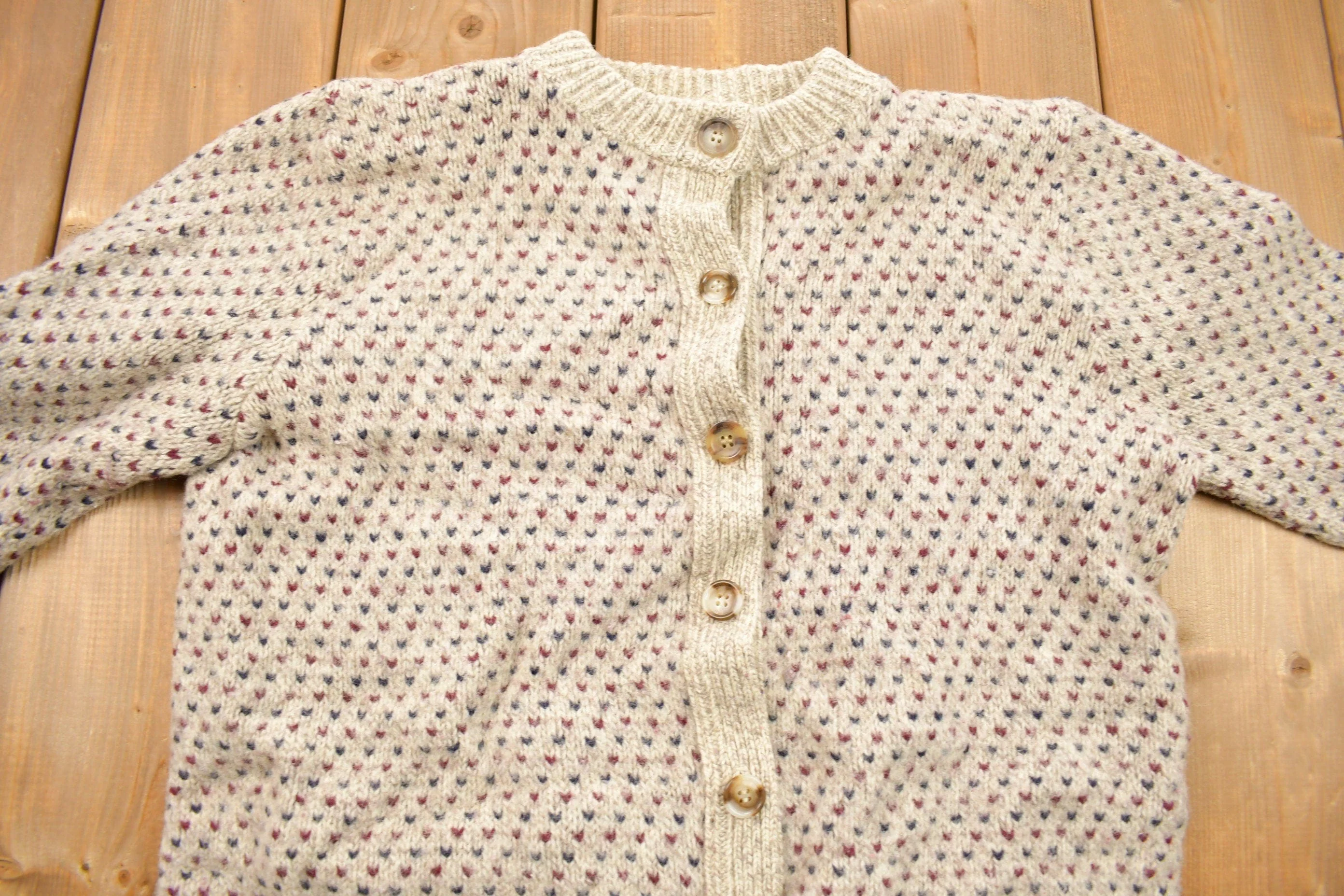 Vintage 1980s Heart Theme Knitted Cardigan Sweater Men's Small - Image 3