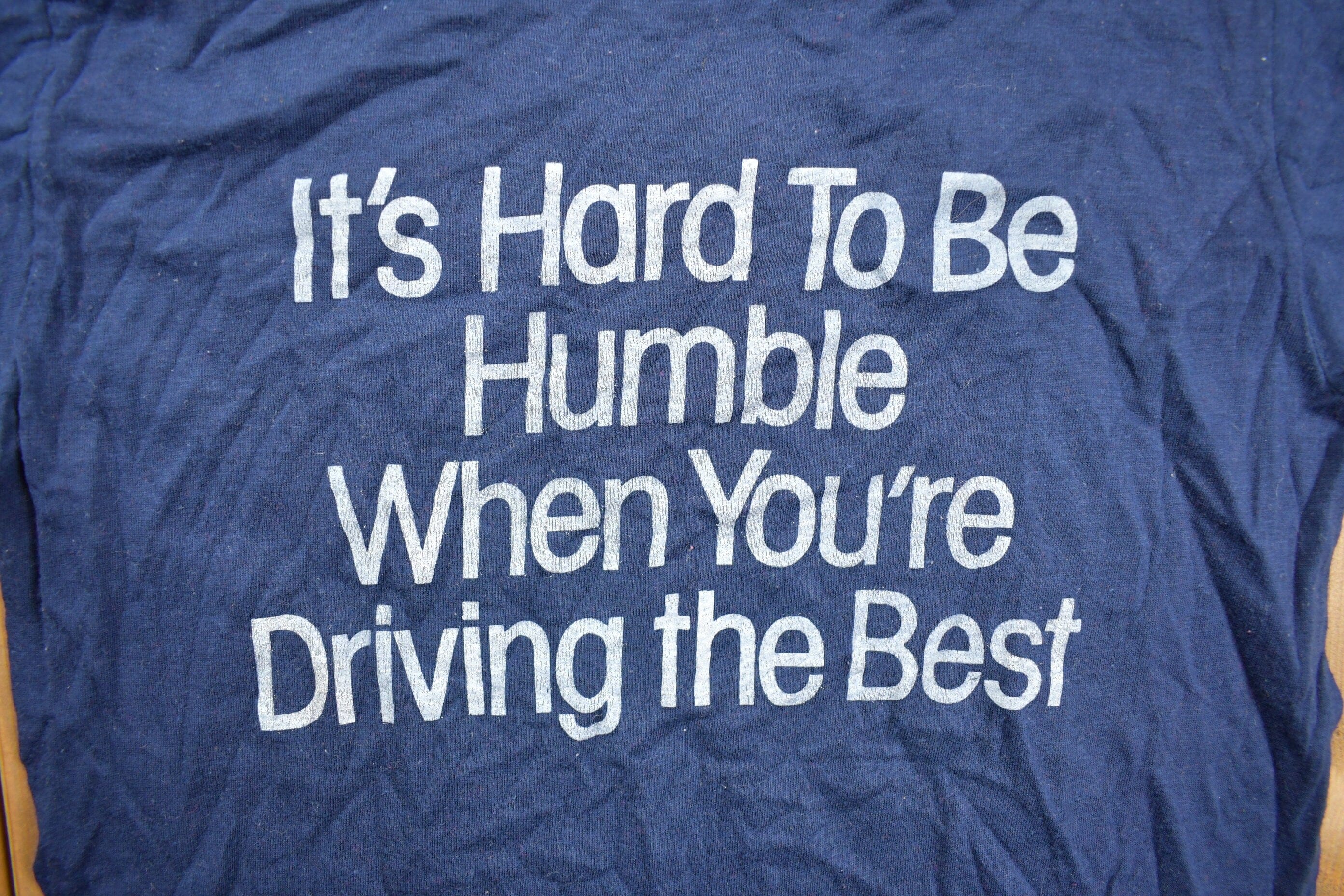 Vintage 1980s "Its Hard To Be Humble When You're Driving The Best" Graphic T Shirt Men's XS - Image 3