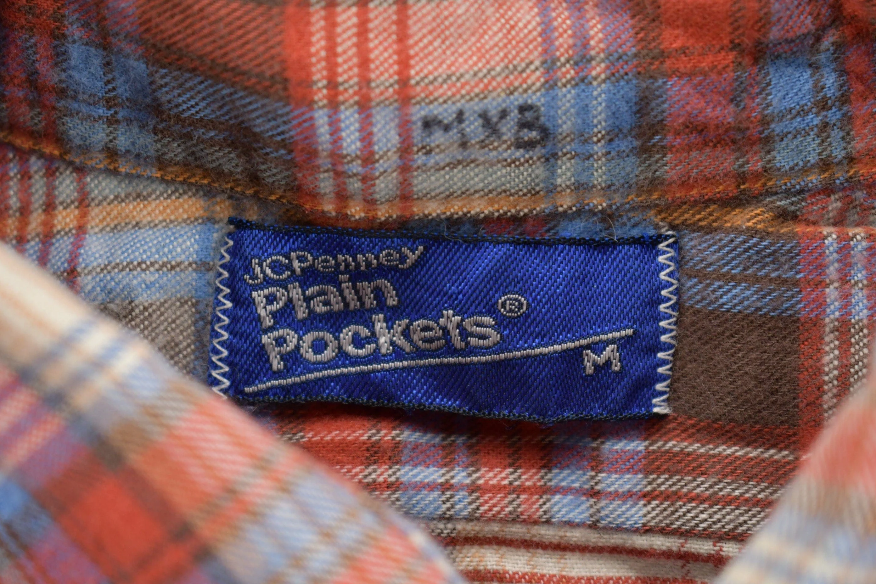 Vintage 1980s JC Penny Plain Pockets Plaid Button Up Shirt Men's Medium - Image 4