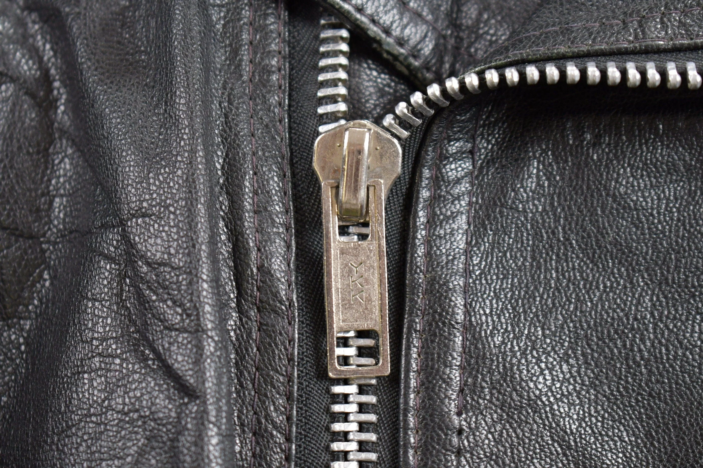 Vintage 1980s Leather Biker Jacket Men's Medium - Image 5