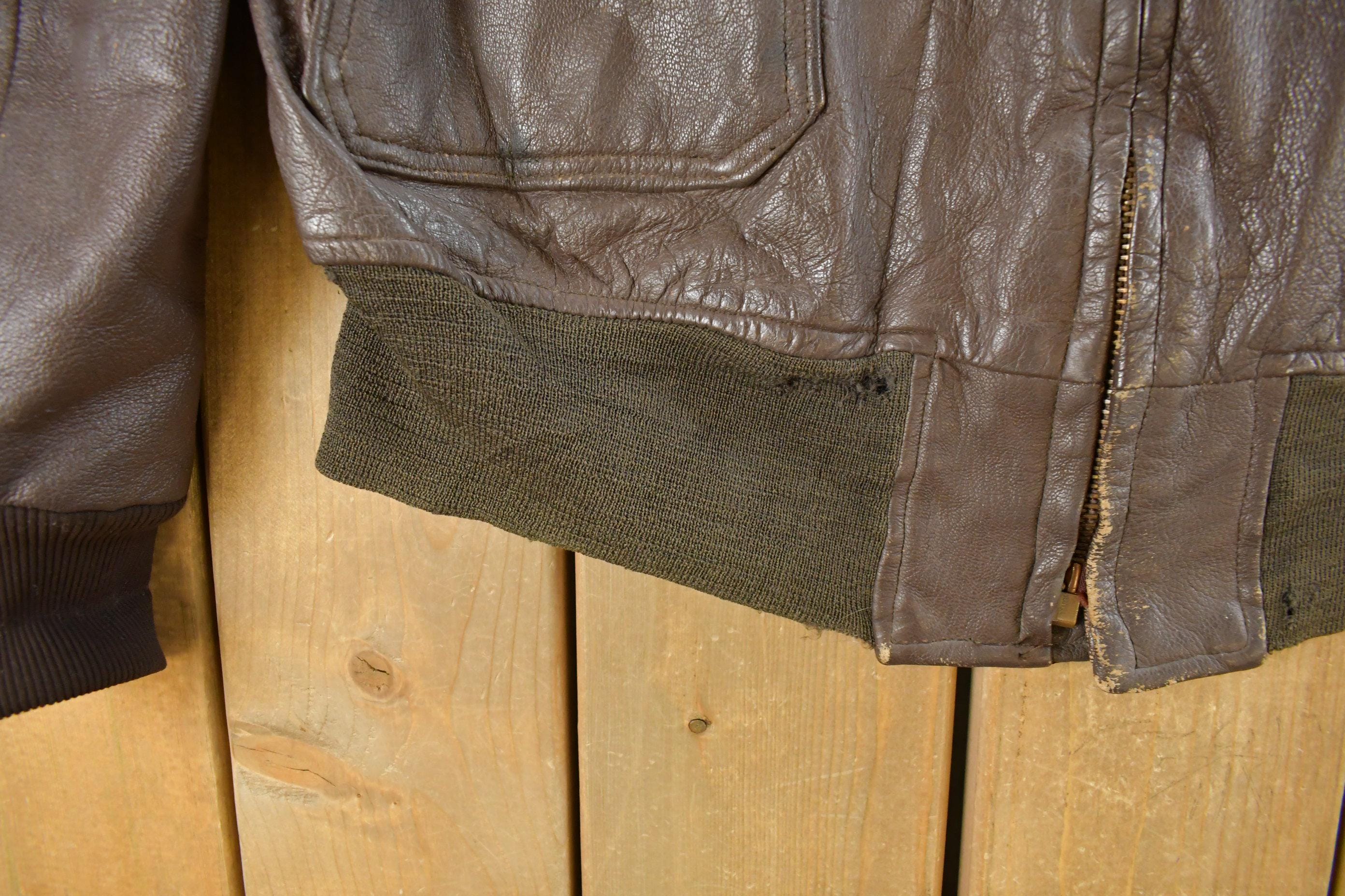 Vintage 1980s Leather Bomber Flight Jacket Men's Large - Image 3