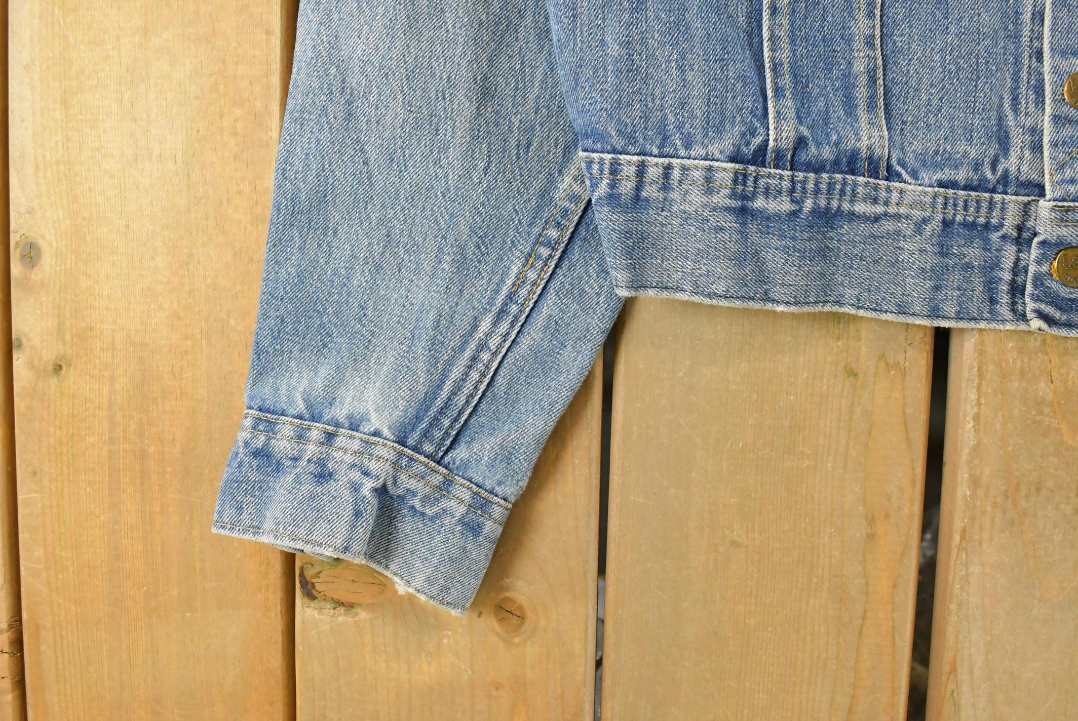 Vintage 1980s Lee Denim Jean Trucker Jacket Men's Small - Image 5